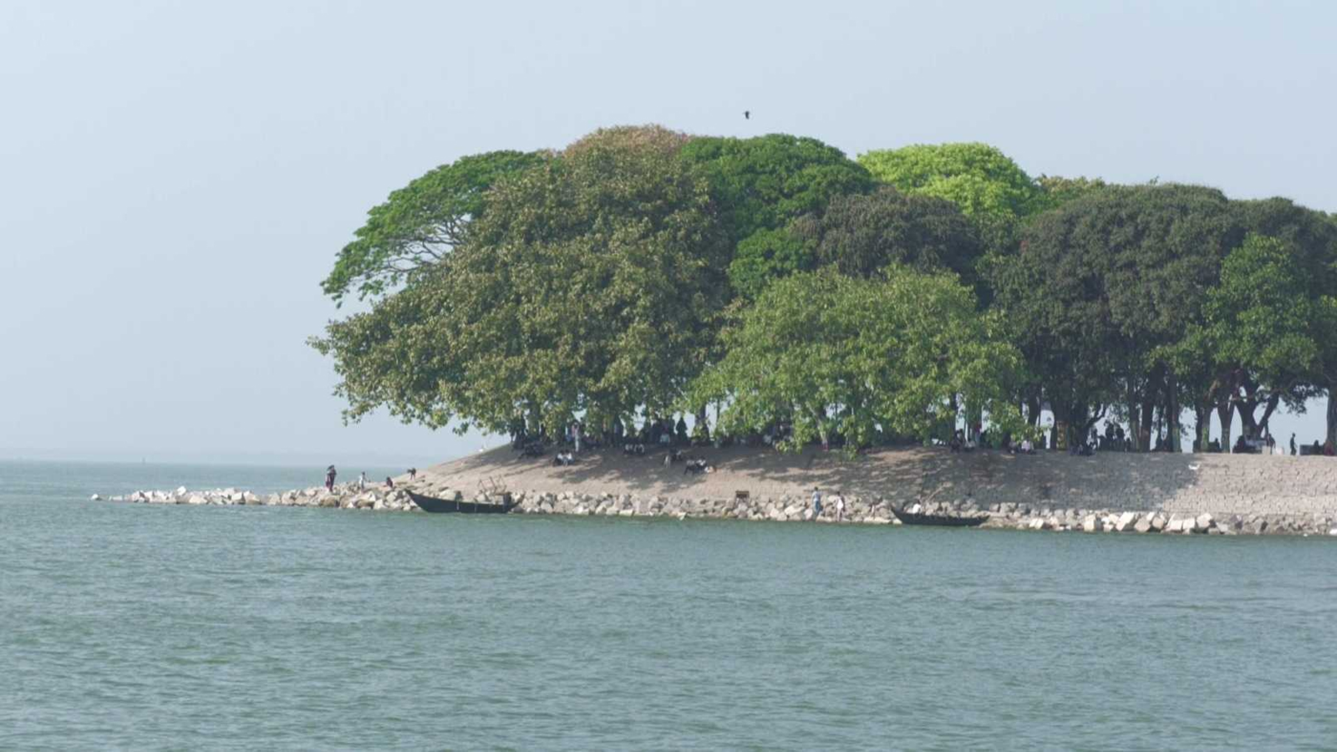 চাঁদপুর শহর রক্ষায় এবার হচ্ছে স্থায়ী বাঁধ