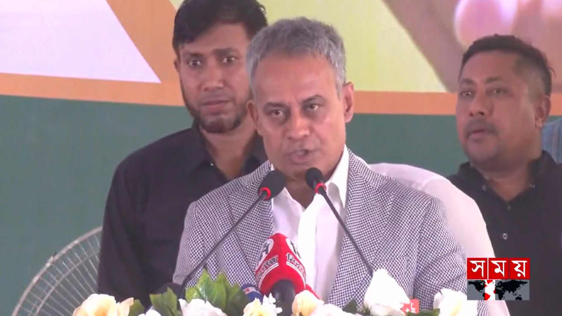 পশুবাহী গাড়িতে চাঁদাবাজির সুযোগ নেই: সড়কমন্ত্রী