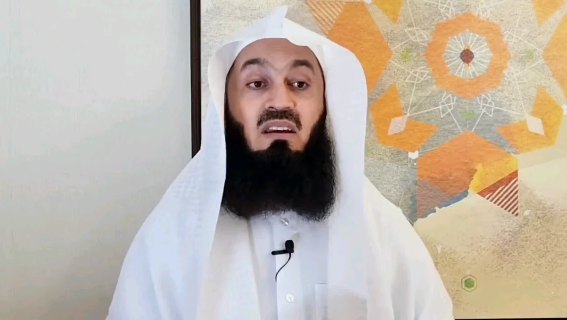 দাড়ি-গোঁফ যেভাবে রাখতে বলেছেন নবীজি