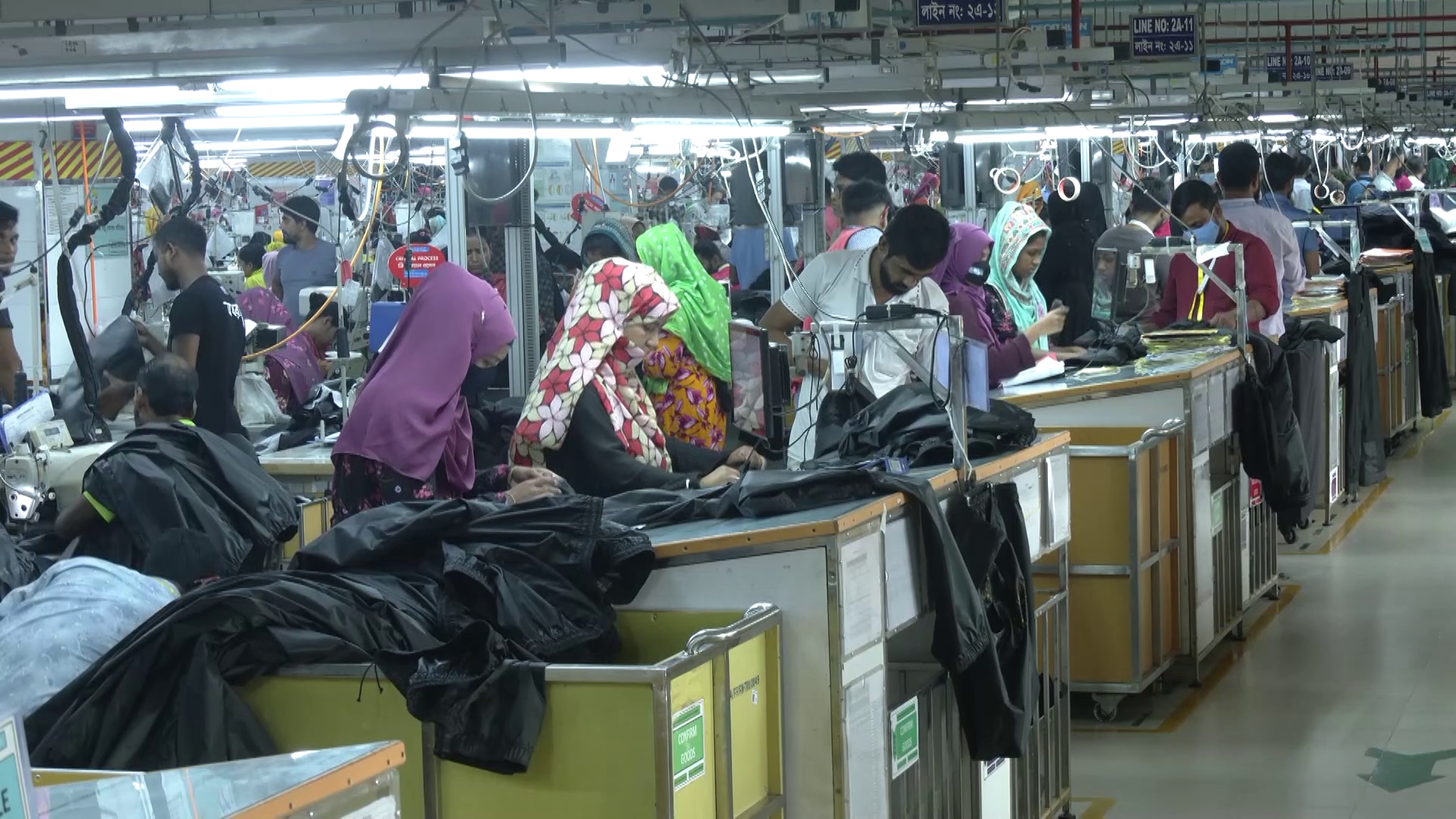 যুক্তরাষ্ট্রে কমছে পোশাক রফতানি আয়, নেই শিগগিরই ঘুরে দাঁড়ানোর ক্রয়াদেশও