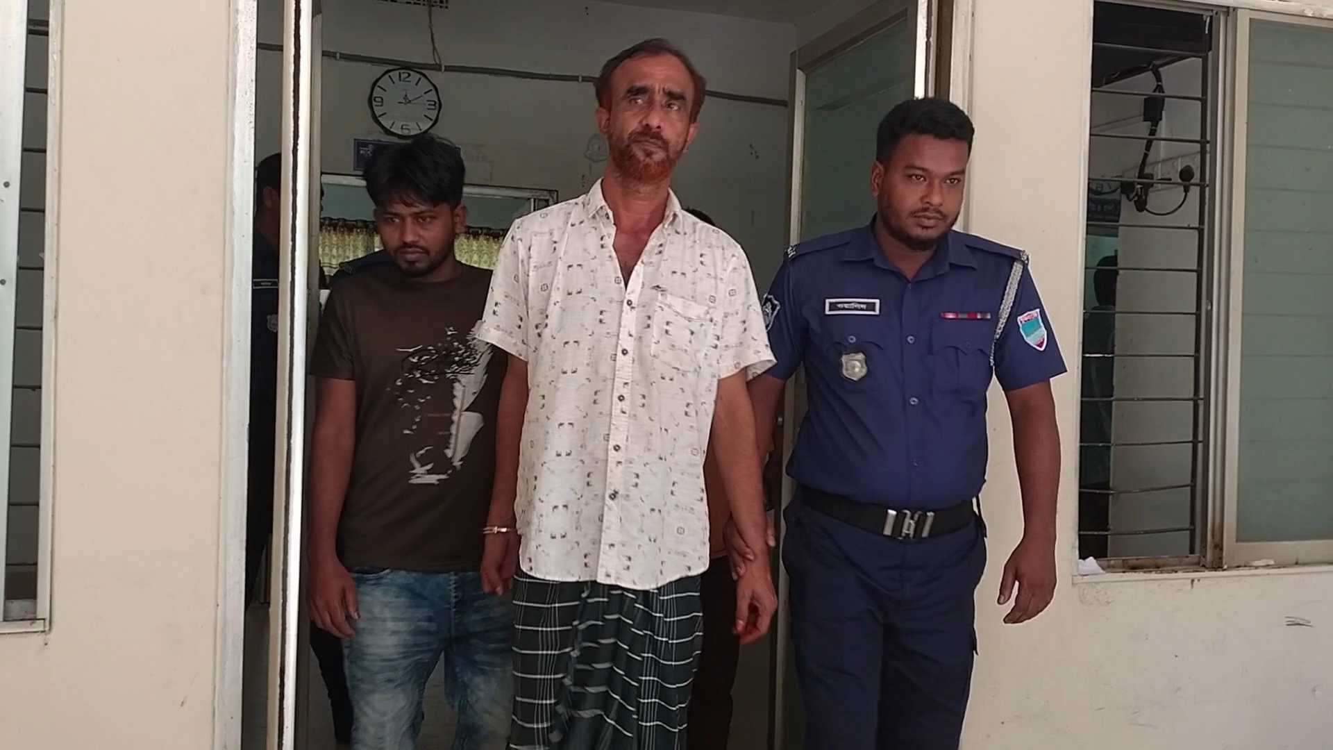 নড়াইলে ইউপি চেয়ারম্যান গ্রেফতার