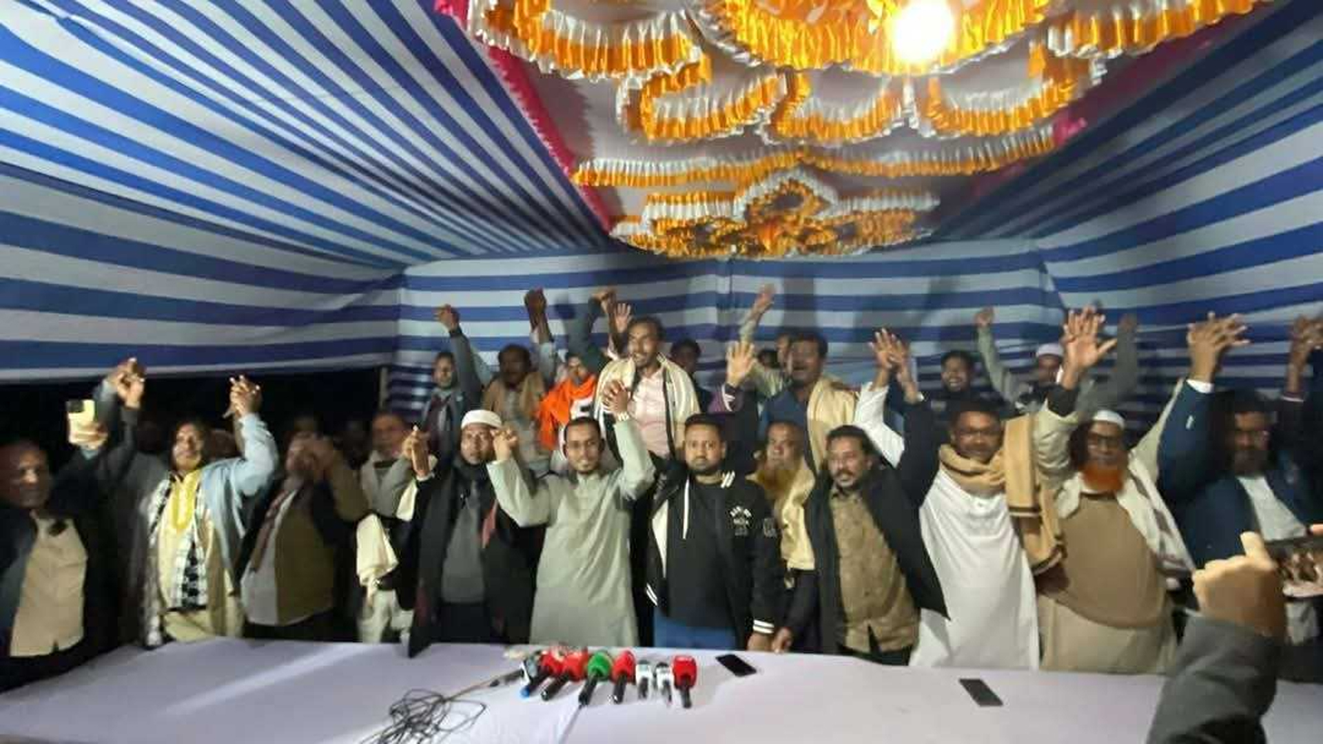 হান্নান মাসউদের হাত ধরে শতাধিক বিএনপি নেতাকর্মীর ...