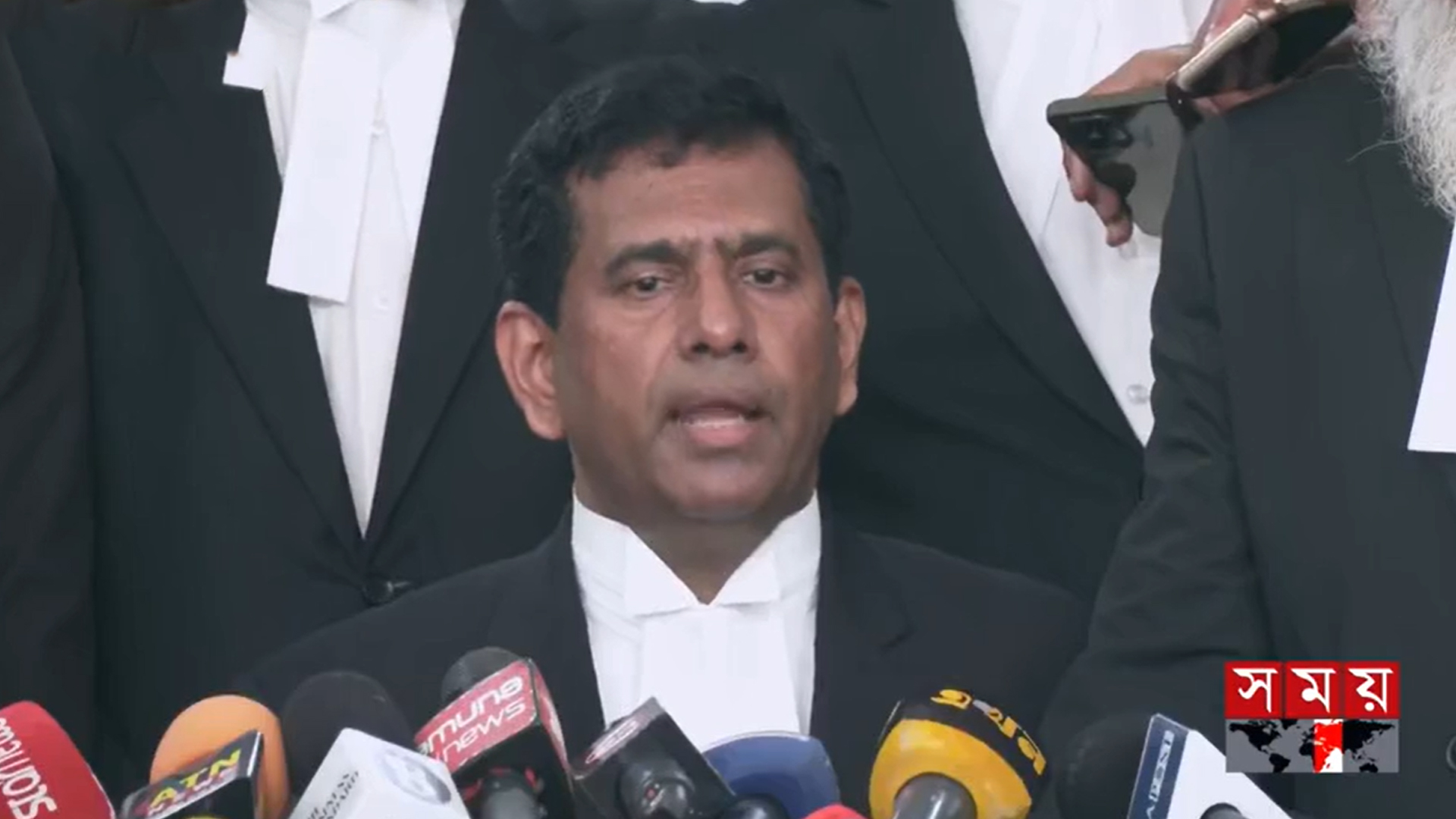 পদ হারাচ্ছেন তাজুল ইসলাম