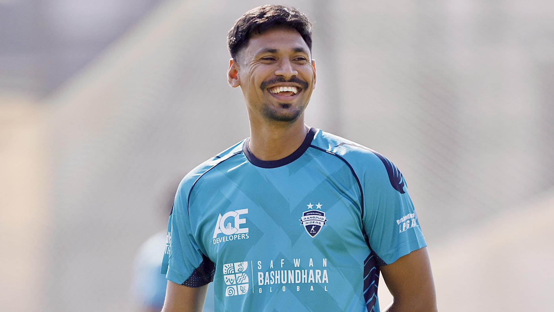 আইপিএল থেকে বাদ পড়া নিয়ে চিন্তিত নন মোস্তাফিজ, দাবি সতীর্থদের