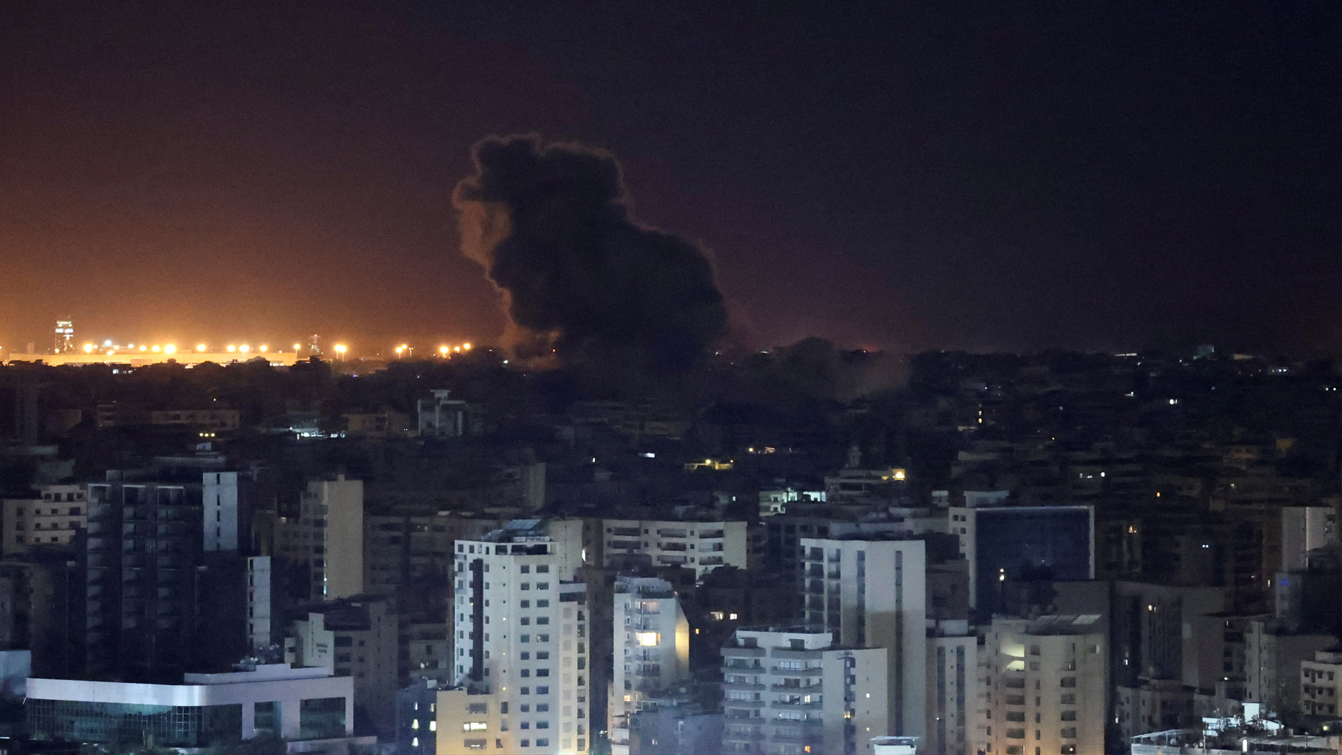 Gey massajchi mijozini sikdi Jinsiy olatni egriliklarini tuzatish usullari