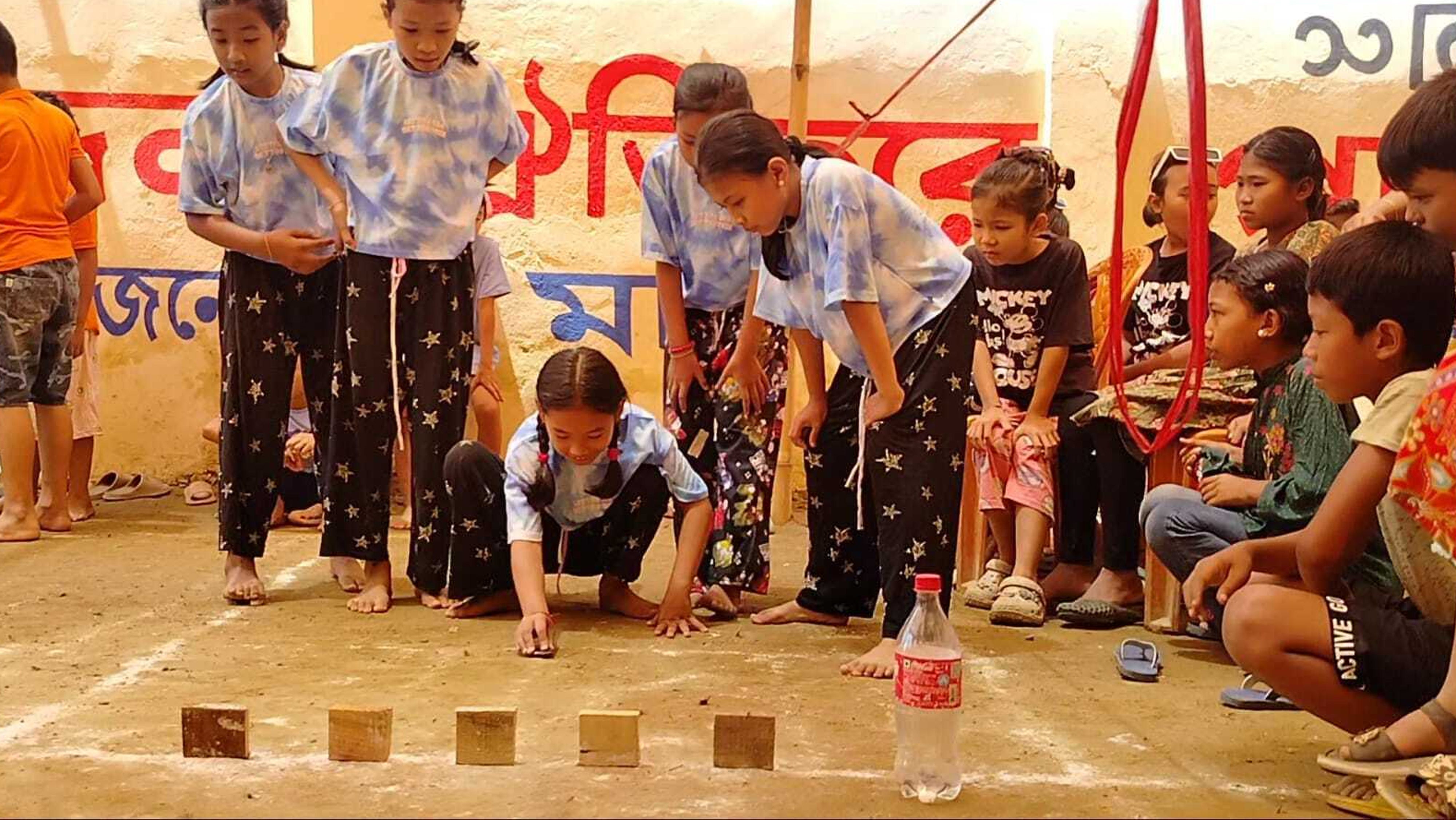 পাহাড়ের পল্লীগুলোতে চলছে ঐহিত্যবাহী খেলা, বৈসাবিতে মেতেছে সবাই