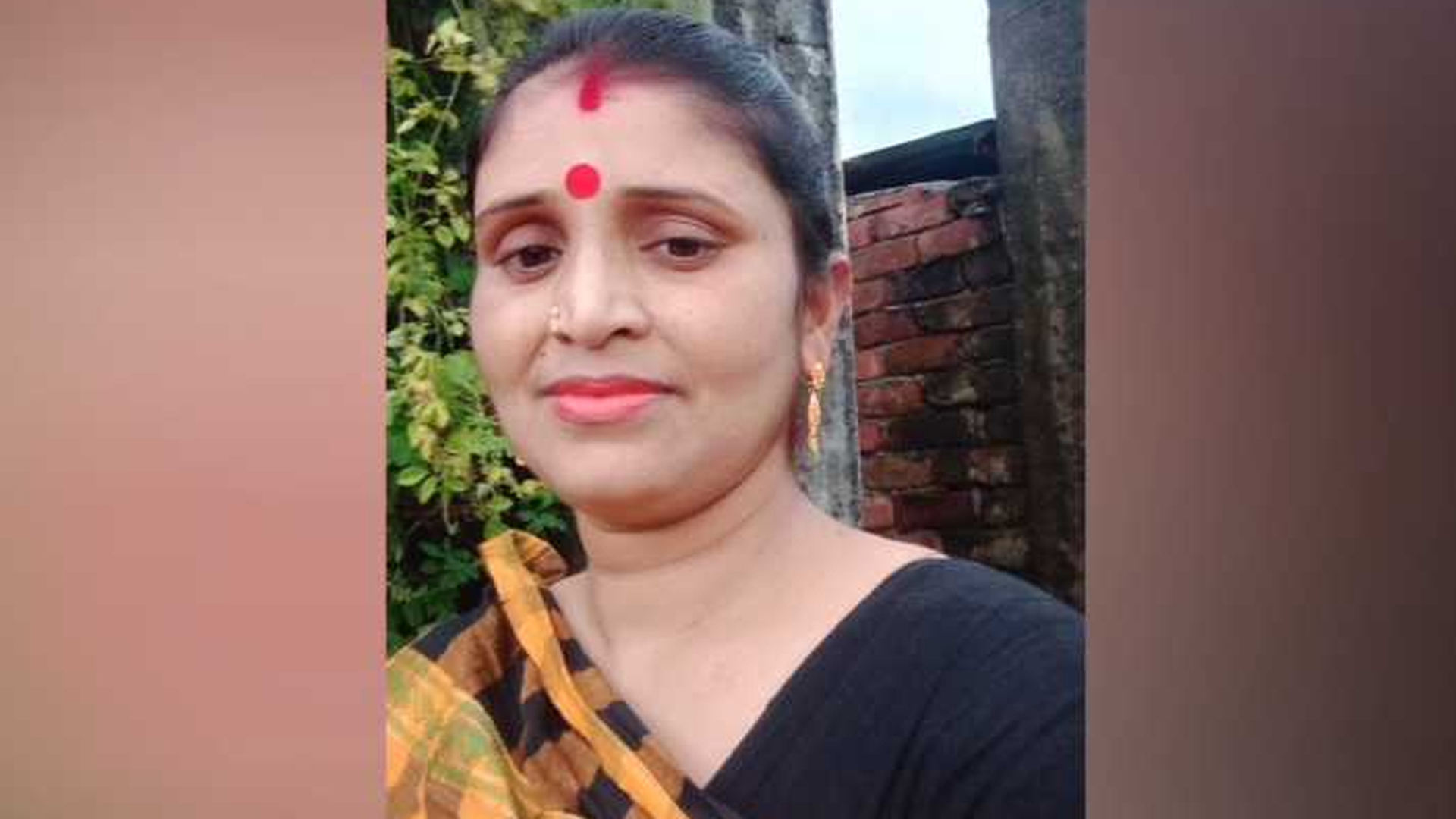 ঈদে বাজি ফোটানো নিয়ে ঝগড়া, পুলিশ সদস্যের স্ত্রীকে পিটিয়ে হত্যার অভিযোগ