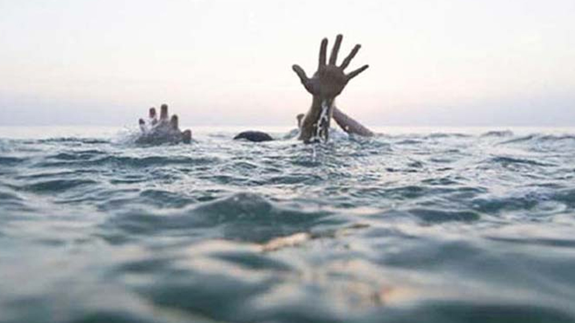 কিশোরগঞ্জে পানিতে ডুবে ৩ শিশুর মৃত্যু