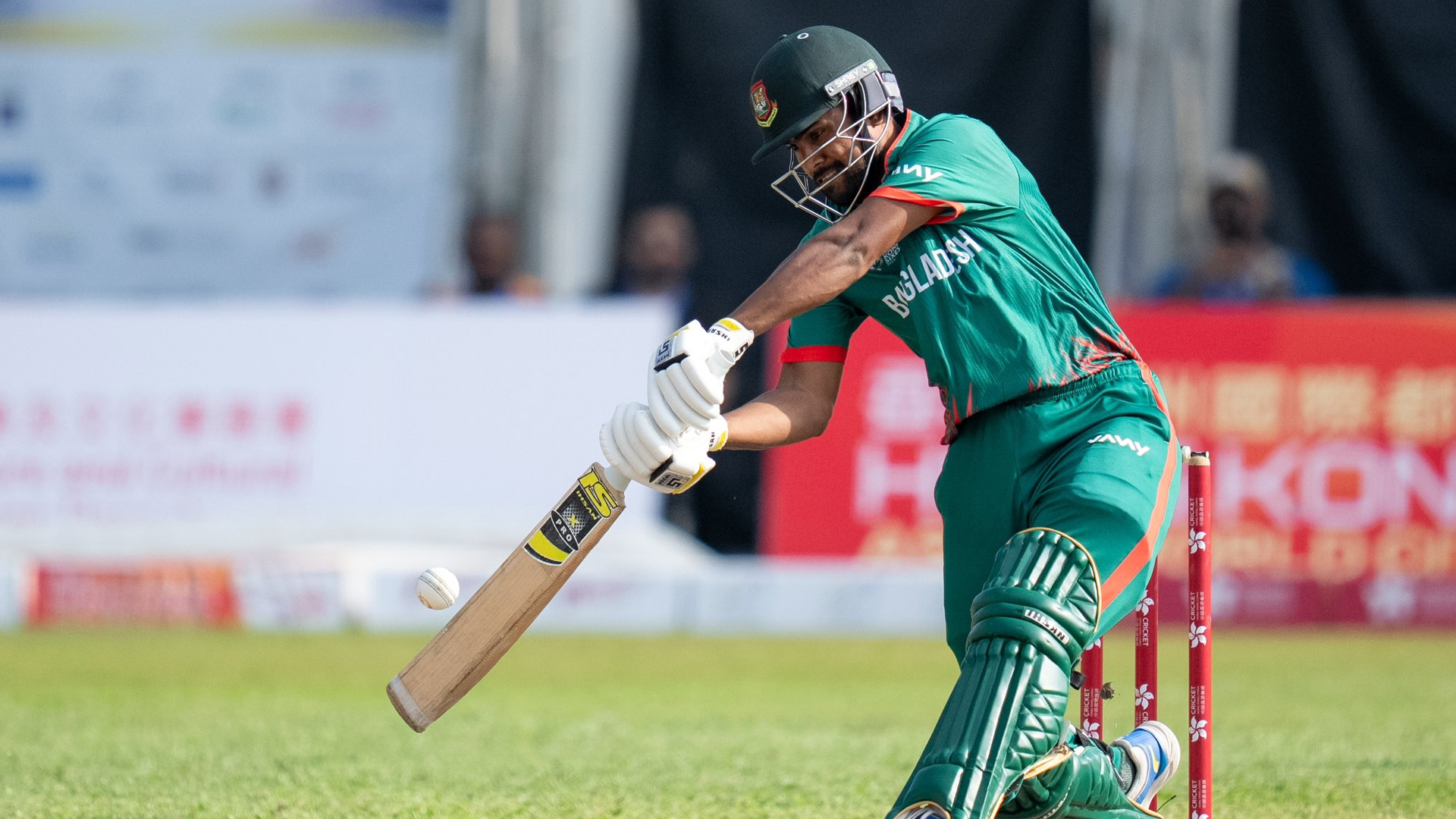 বাংলাদেশ-হংকং ম্যাচসহ শনিবারের খেলা