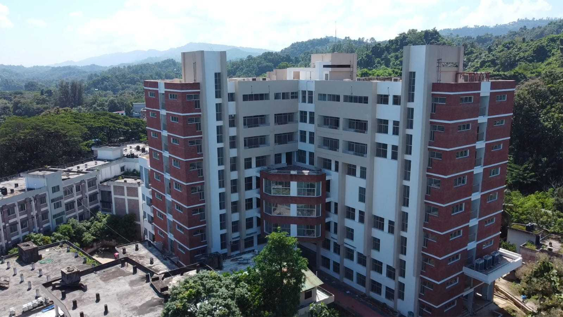 প্রশাসনিক জটিলতায় পড়ে আছে ৩৬ কোটি টাকার হাসপাতাল