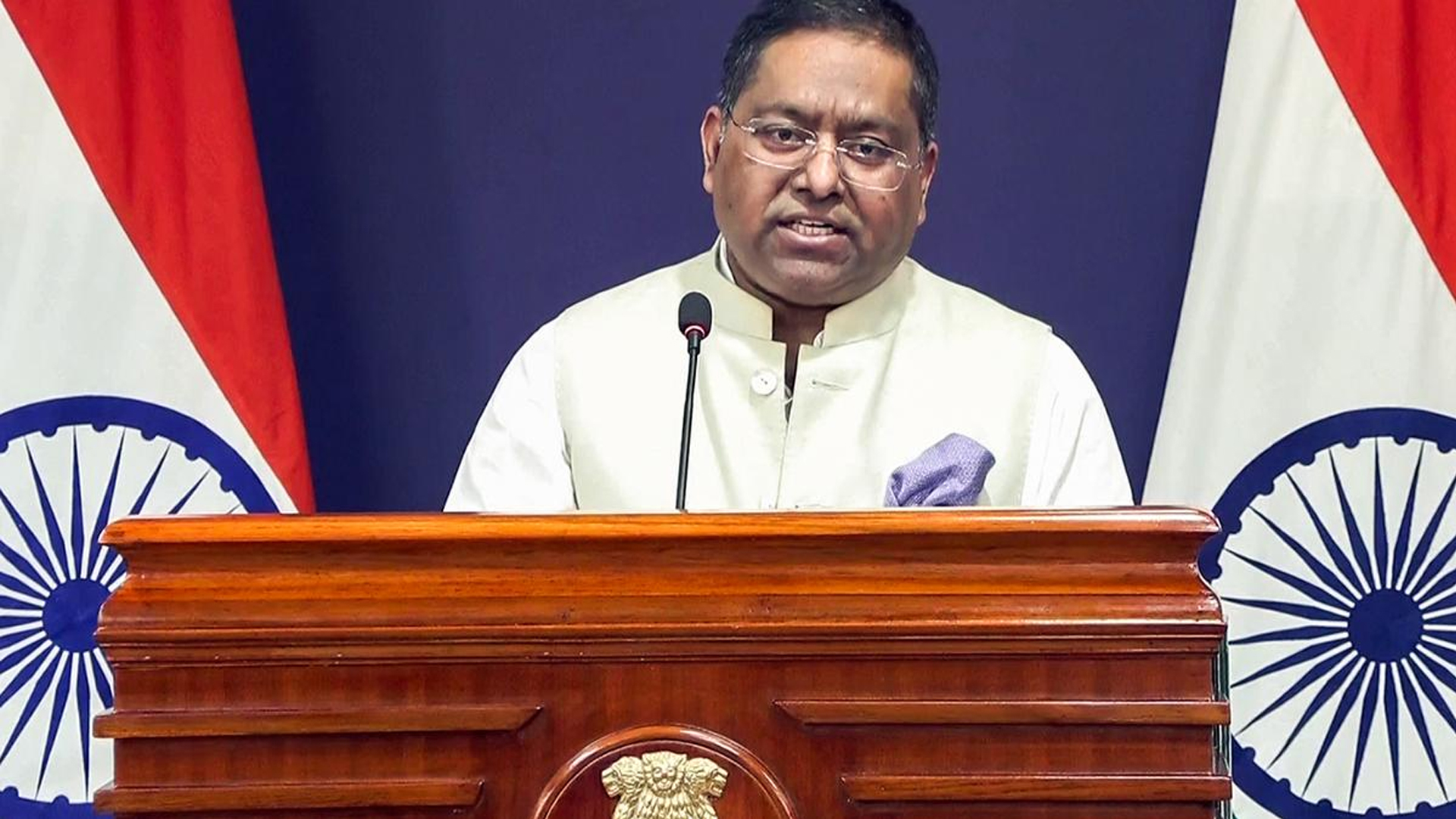 ভারতে আওয়ামী লীগের অফিস নিয়ে যা বলছে দিল্লি