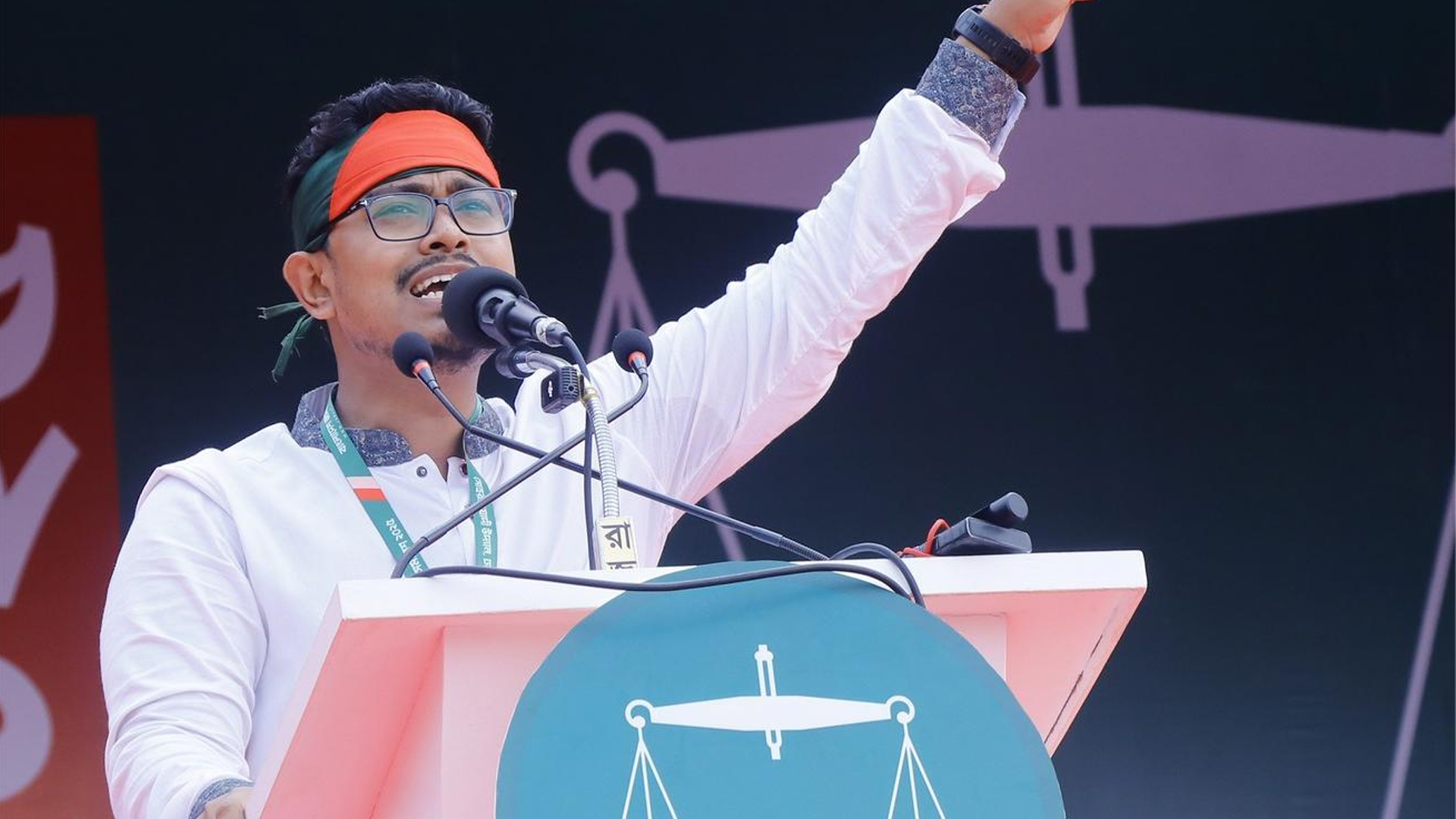 হাদিকে গুলি: জড়িতদের গ্রেফতারের দাবিতে স্বরাষ্ট্র উপদেষ্টার কার্যালয় ঘেরাওয়ের ডাক সাদিক কায়েমের