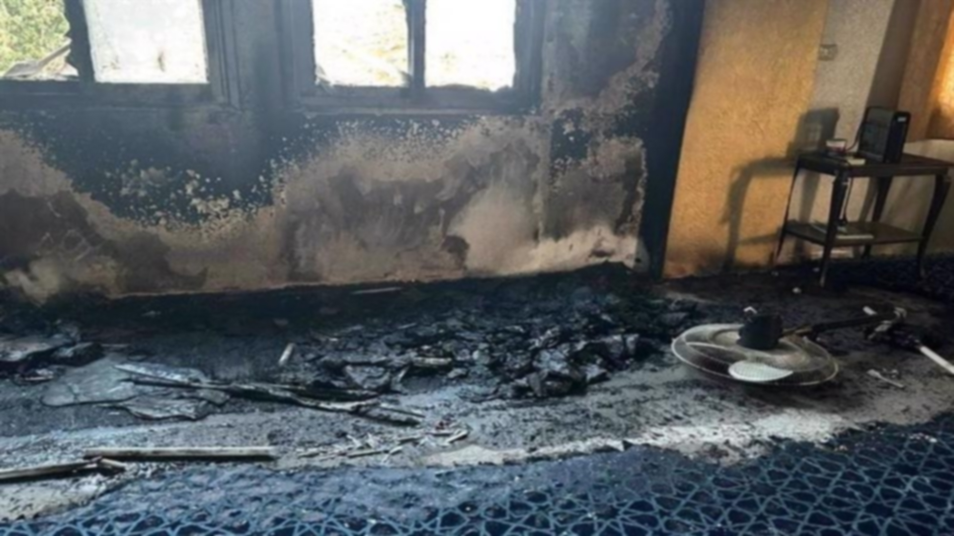 অধিকৃত পশ্চিম তীরে মসজিদে আগুন দিয়েছে ইসরাইলি বসতি স্থাপনকারীরা