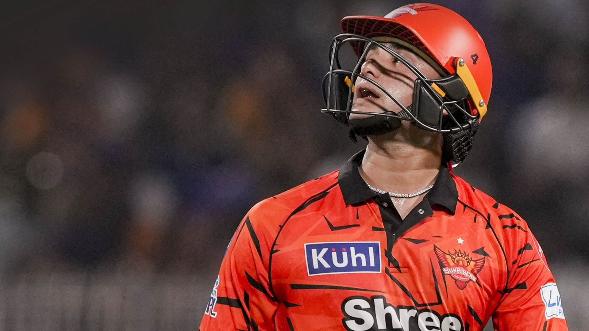 শাস্তি পেলেন অভিষেক শর্মা