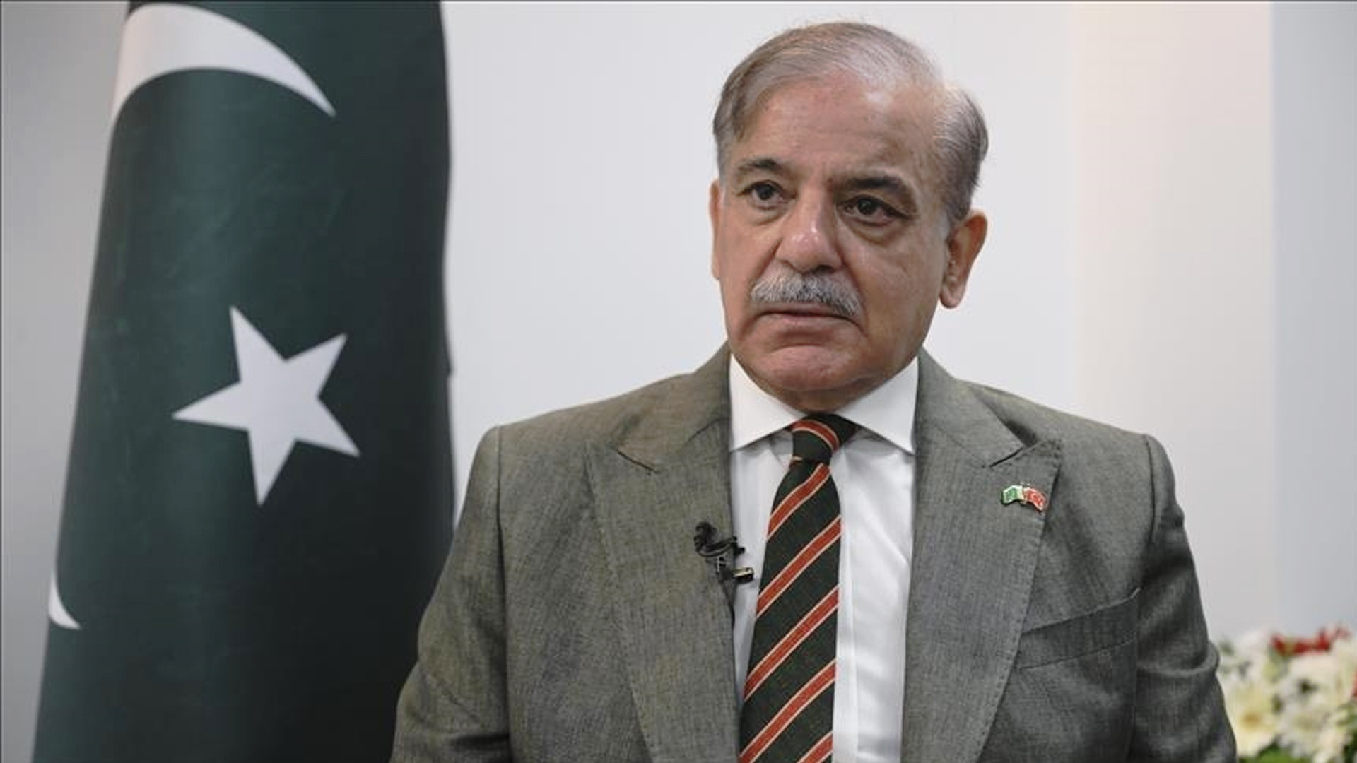 জ্বালানি নিয়ে উদ্বেগের মধ্যে পাকিস্তানে দুই সপ্তাহের জন্য স্কুল বন্ধ ঘোষণা