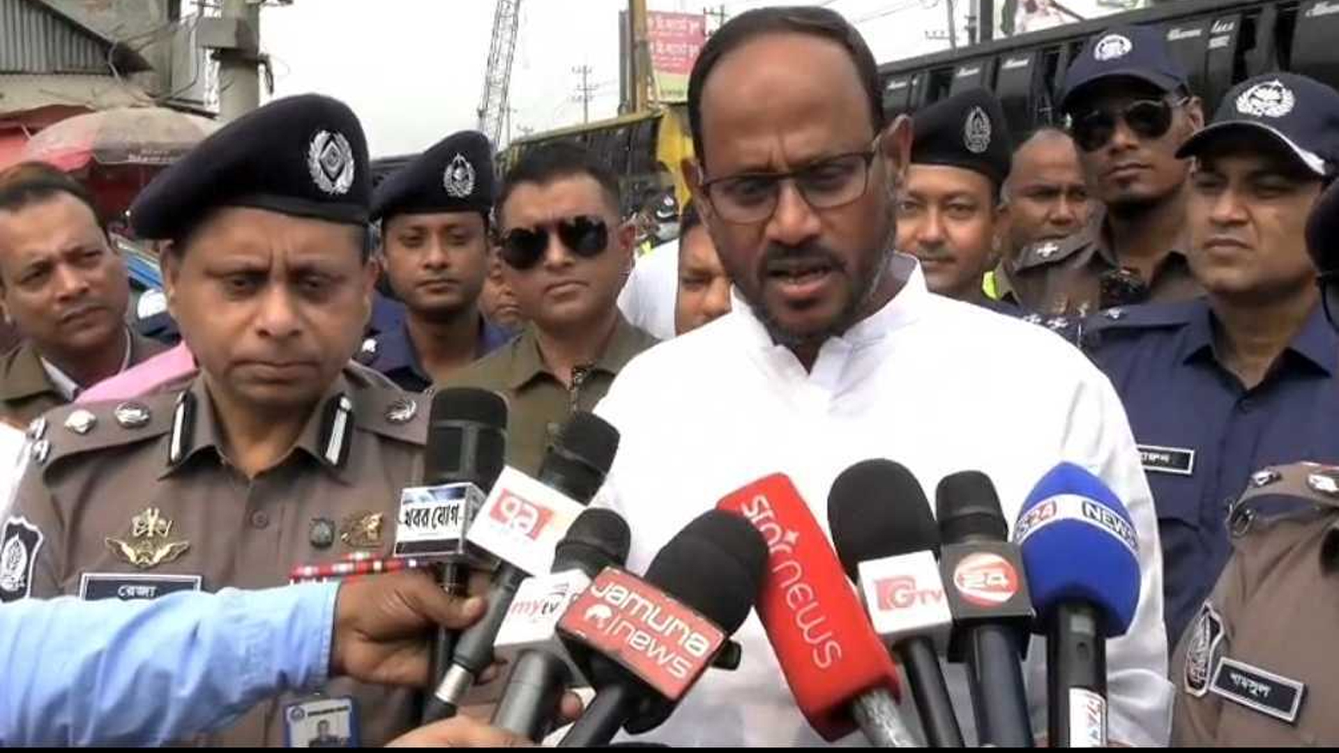 যথাযথ ব্যবস্থাপনায় এবার মহাসড়কে যানজট হচ্ছে না: প্রতিমন্ত্রী টুকু