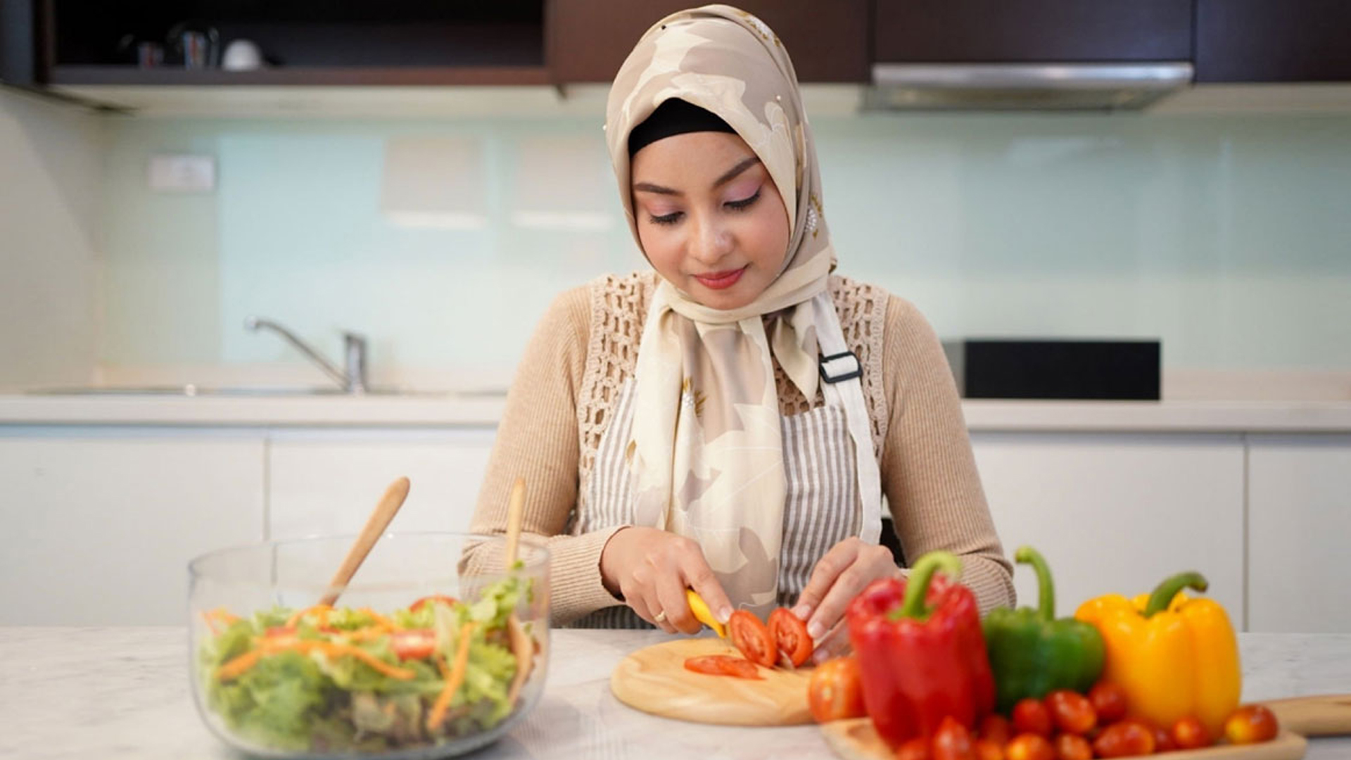 রমজানে ১০ কৌশলে সময় বাঁচাতে পারেন গৃহিণীরা