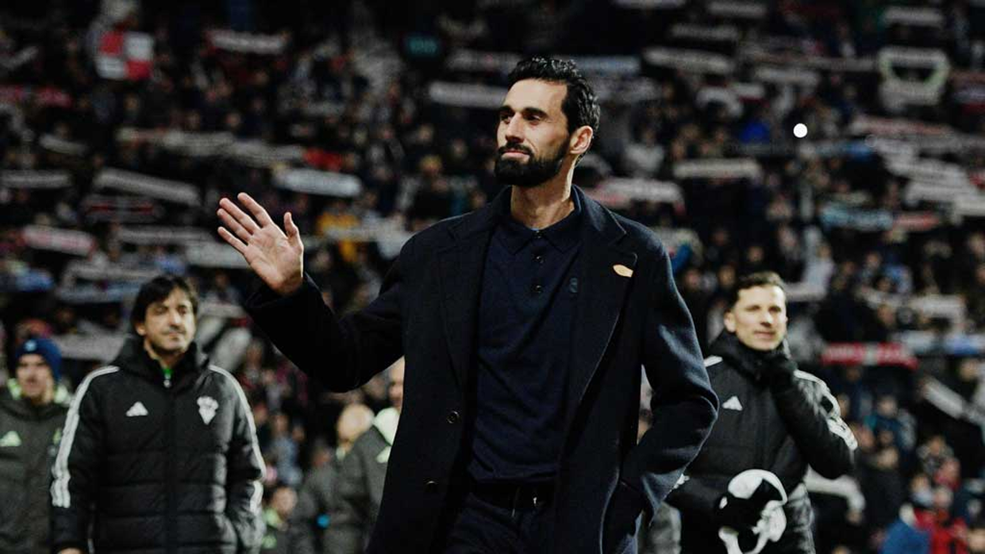 সমর্থকদের ভালোবাসা চান রিয়াল কোচ