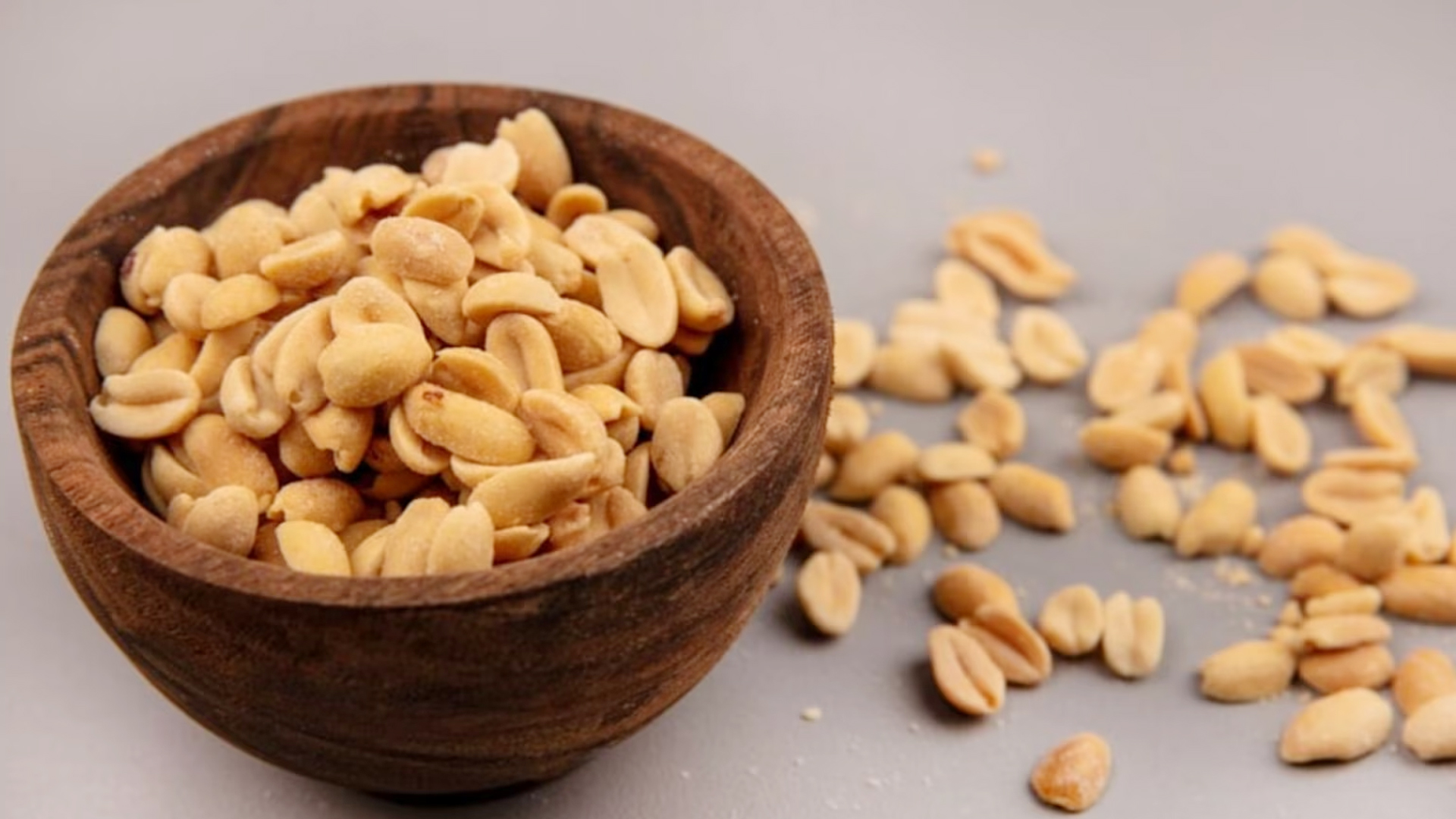 চিনা বাদাম কাদের জন্য ক্ষতিকর?