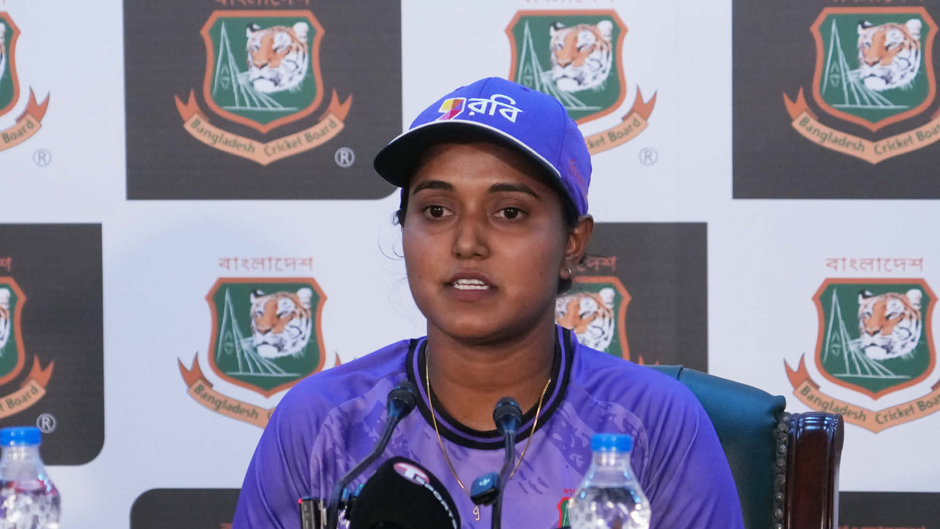 বিশ্বকাপের জন্য বাংলাদেশের প্রস্তুতি কেমন, দেশ ছাড়ার আগে জানালেন অধিনায়ক