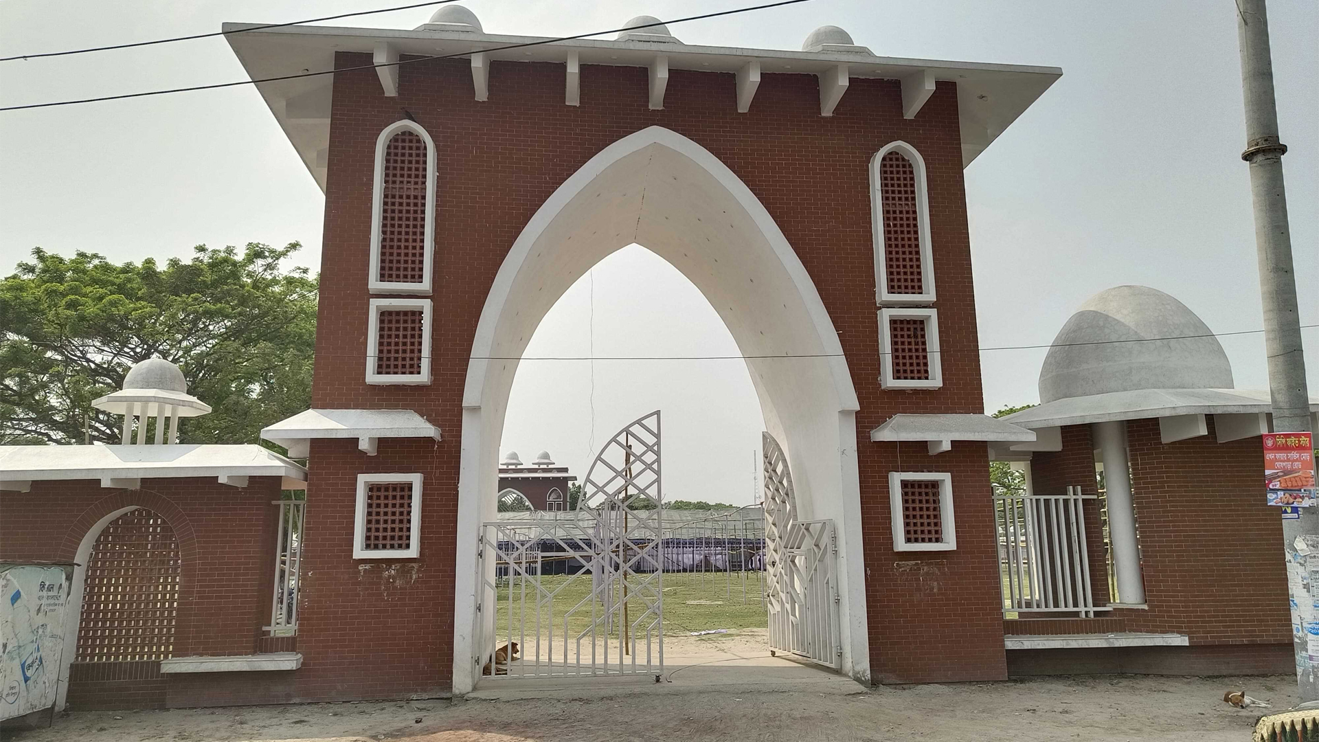 রাজশাহী কেন্দ্রীয় ঈদগাহে ঈদের প্রধান জামাত সকাল ৮ টায়