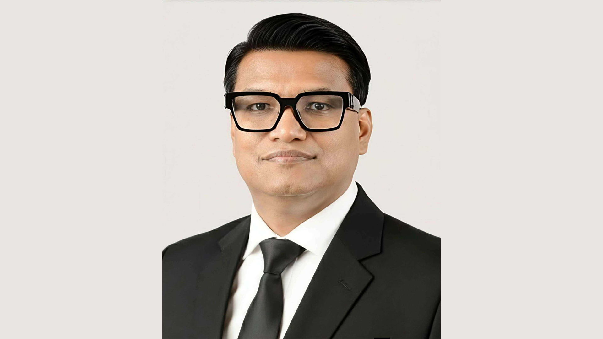 নিয়মের বাইরে খাজনা নিলেই চাঁদাবাজির মামলা হবে: এমপি মাজেদ