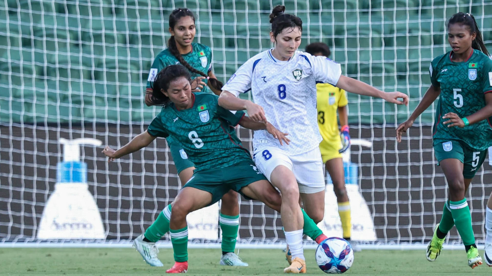 দ্বিতীয়ার্ধে খেই হারিয়ে উজবেকিস্তানের কাছে বড় হার বাংলাদেশের