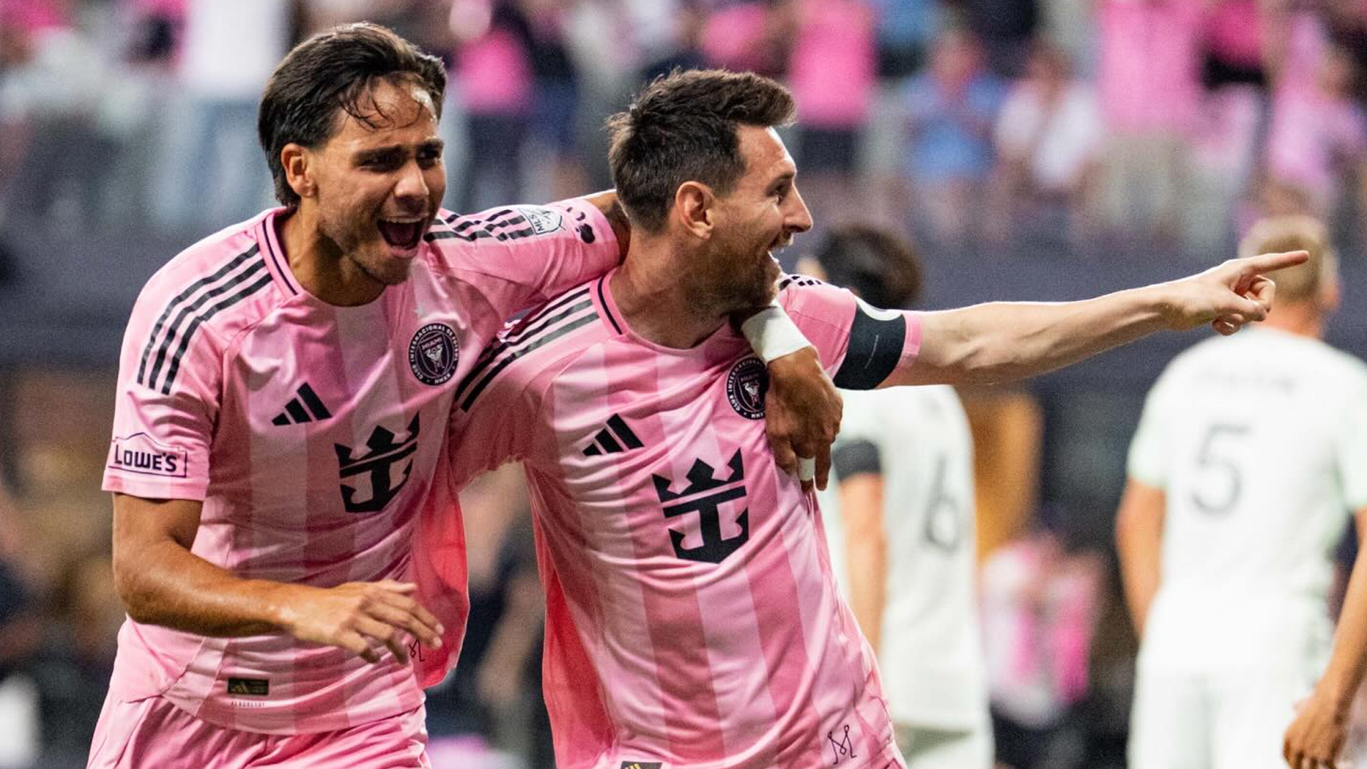 ইন্টার মায়ামির নতুন মাঠে প্রথম ম্যাচেই মেসির গোল