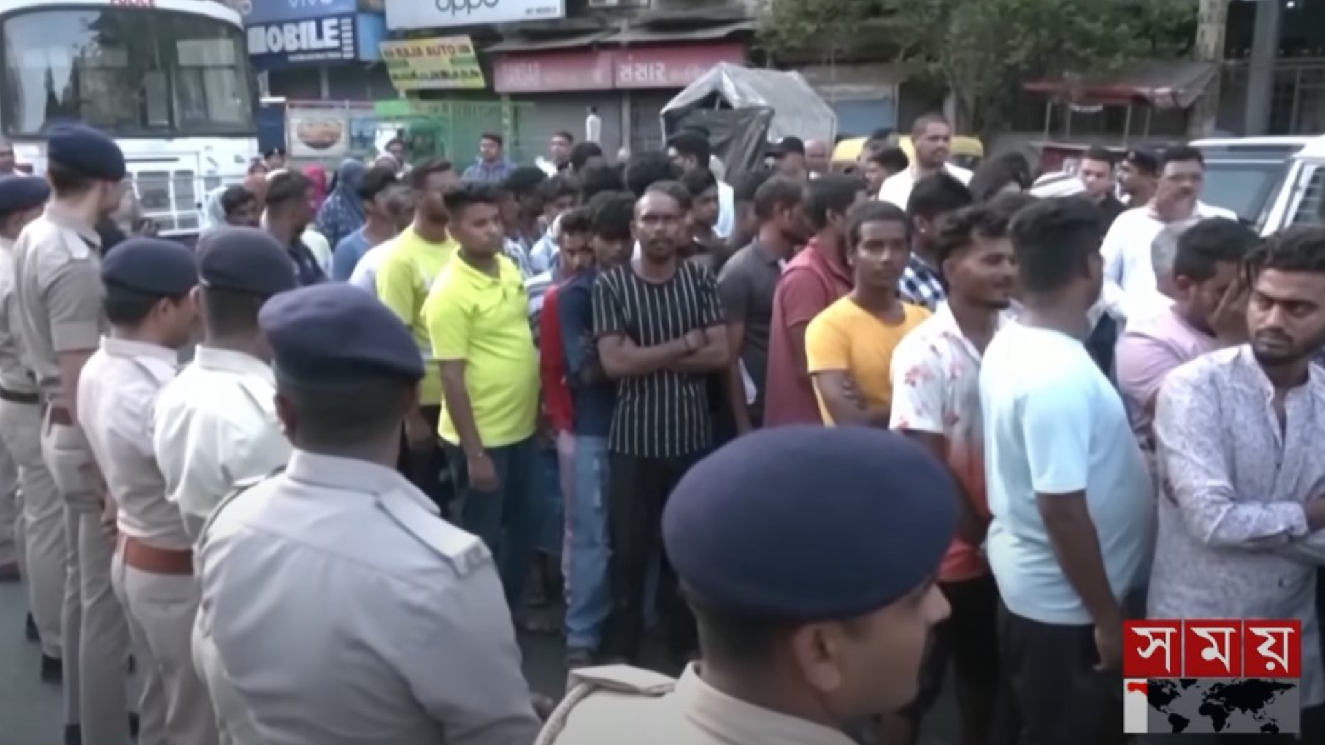 বাঙালি মুসলিমদের আটক করে বাংলাদেশে পাঠিয়ে দিচ্ছে ভারত!