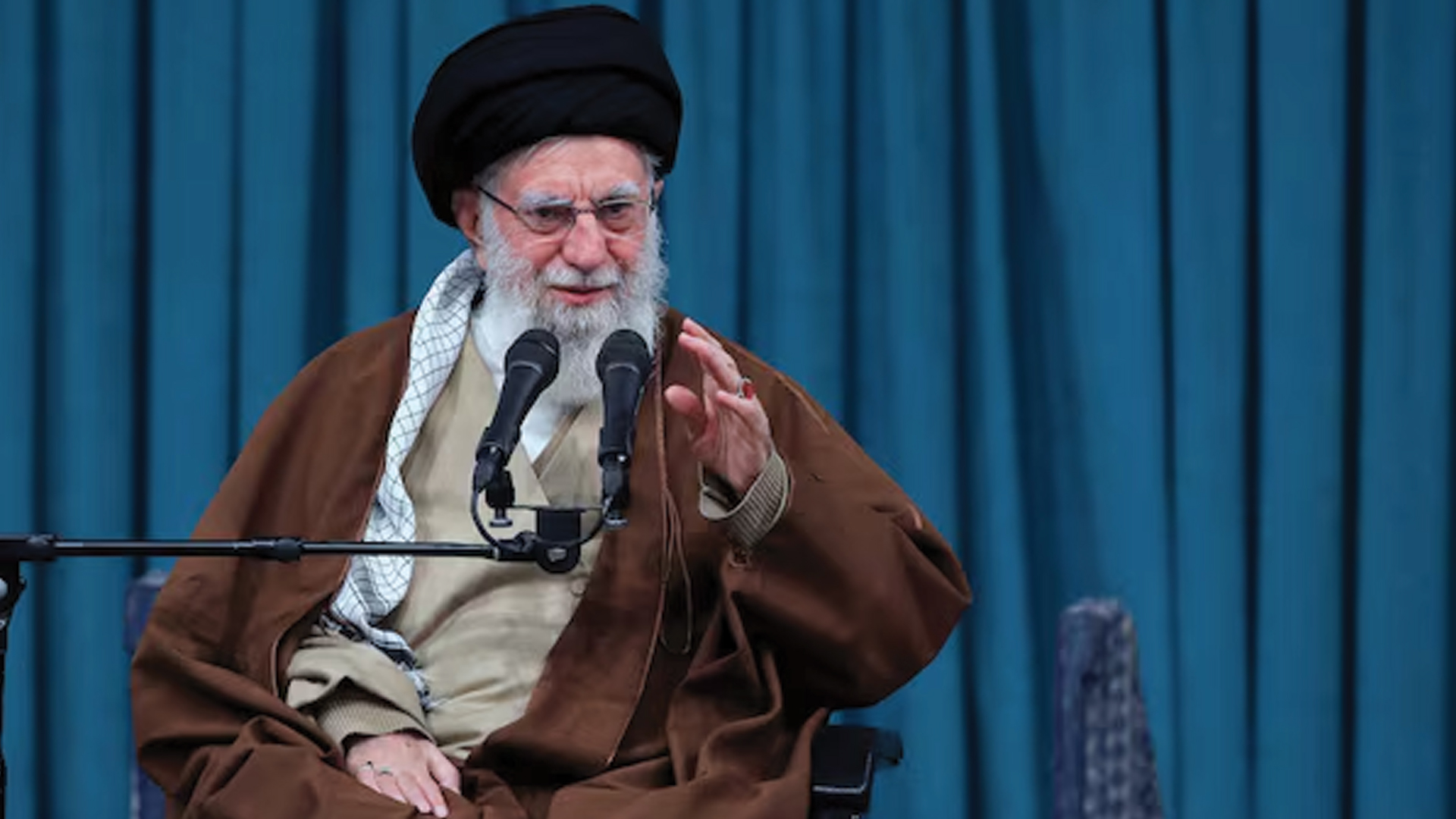 Yolda yalangoch ahmoqlar