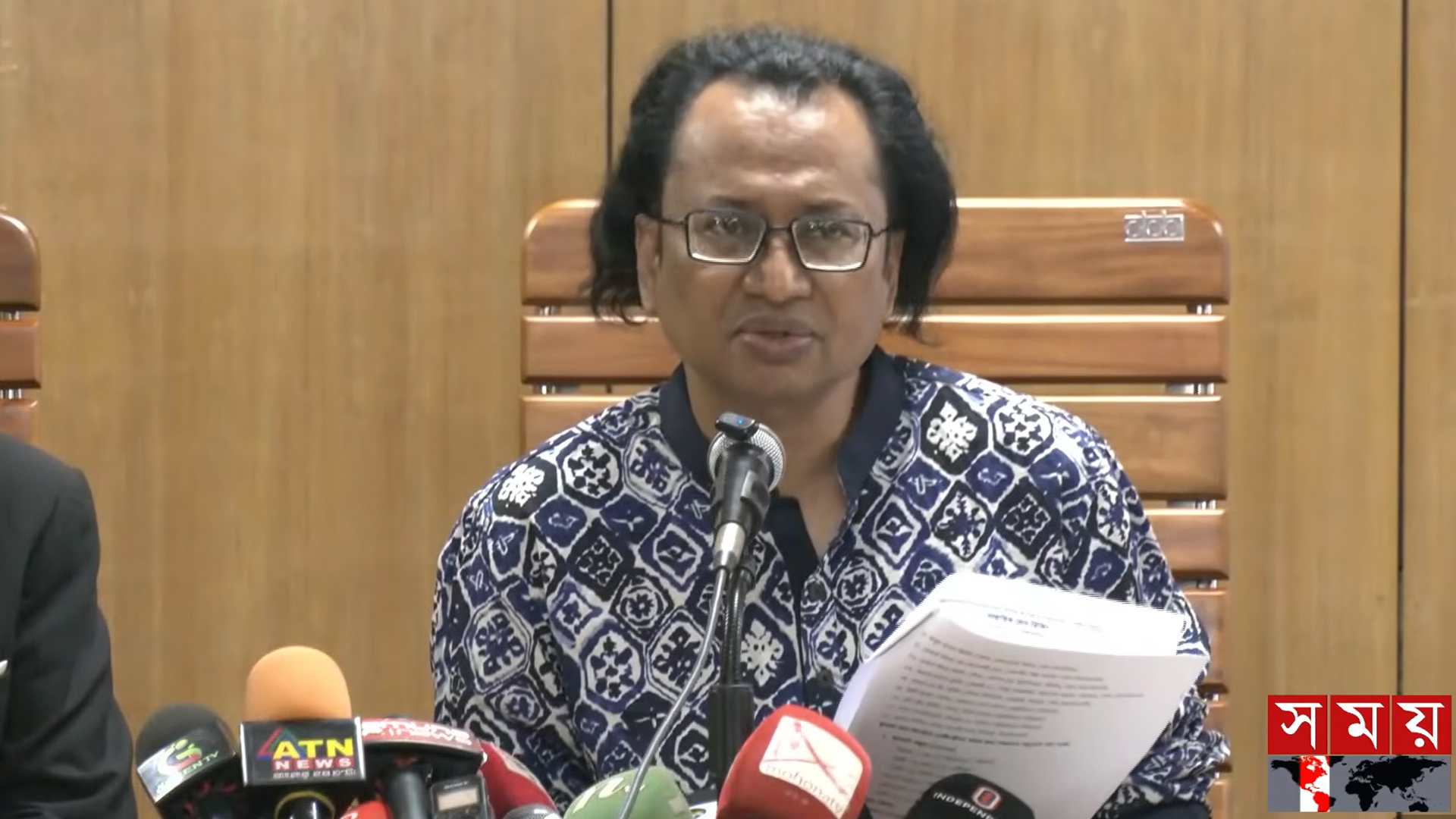 পশ্চিমবঙ্গে যে দলই ক্ষমতায় আসুক সম্পর্কে প্রভাব ফেলবে না: তথ্য উপদেষ্টা