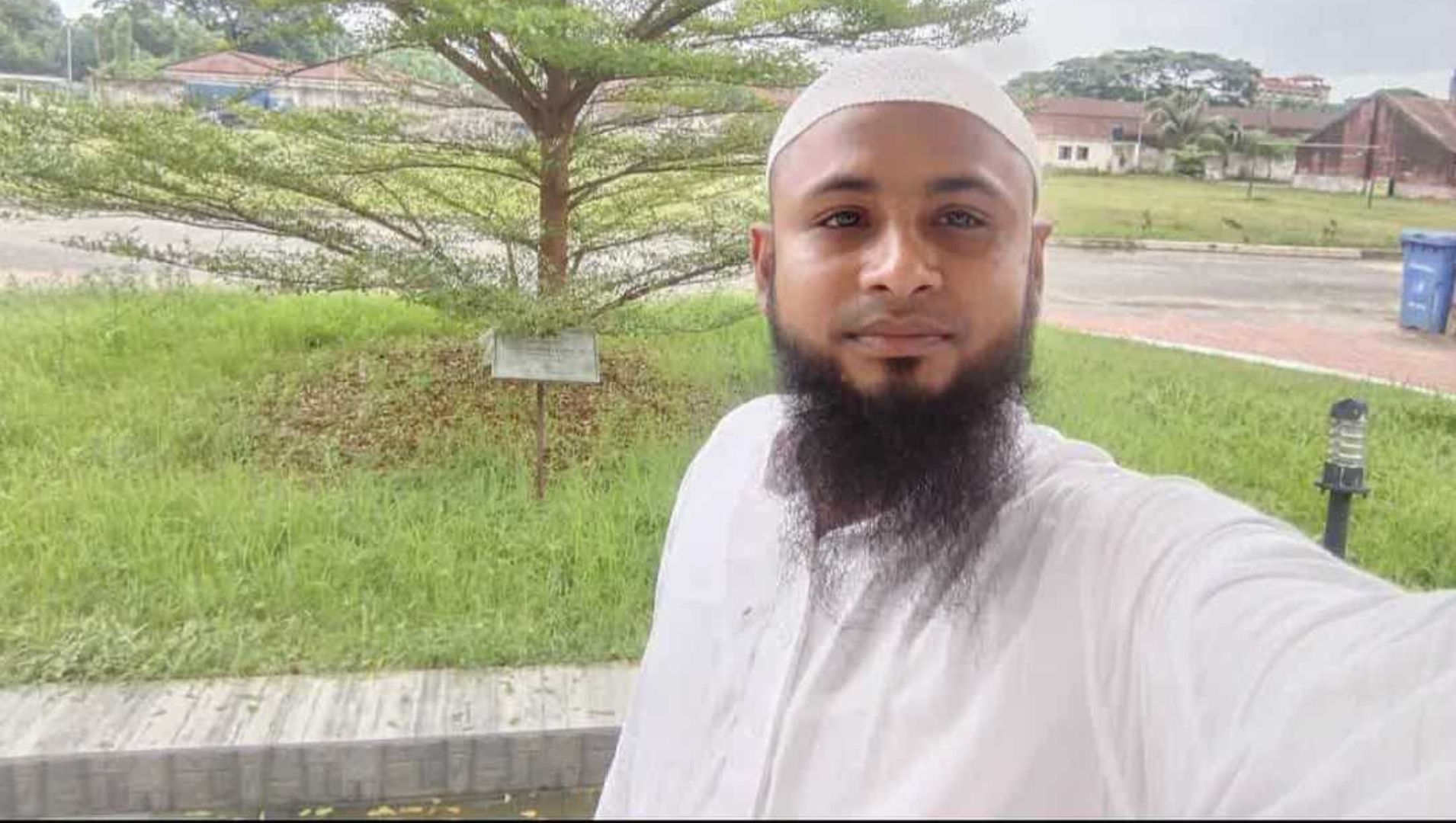 বগুড়ায় ব্যবসায়ীকে কুপিয়ে হত্যা