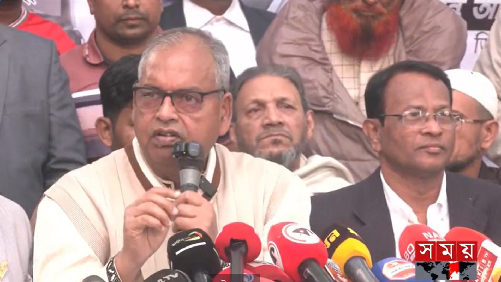 ভালো নির্বাচনের জন্য সবাইকে সতর্ক থাকতে বললেন দুদু