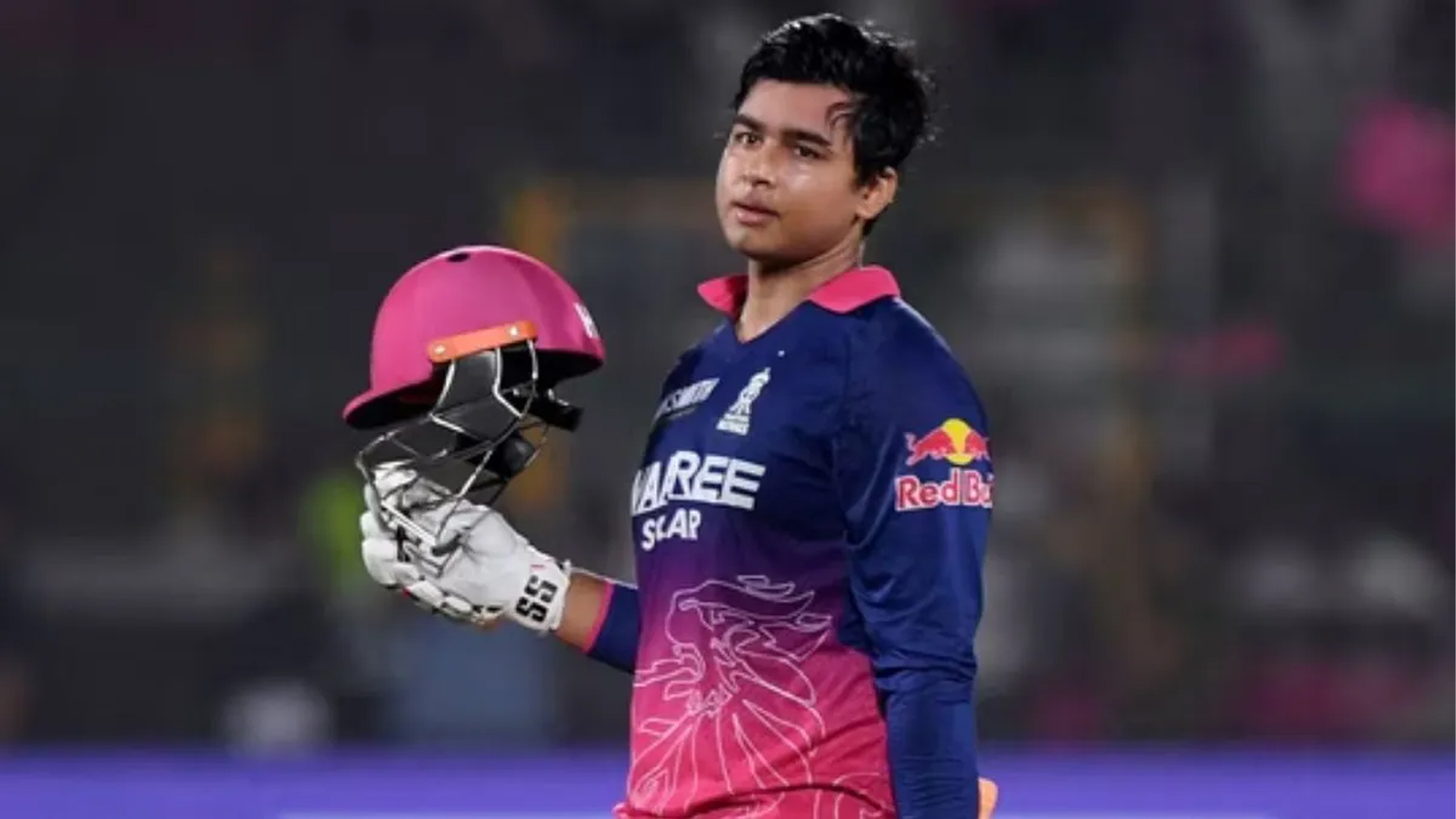 ‘উপরে থেকেই বসানো’—ব্যাটে এআই চিপ বিতর্কে রসিক সূর্যবংশী