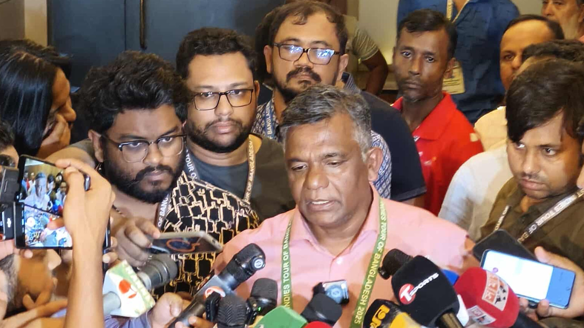 মিরাজের অধিনায়কত্ব নিয়ে ইতিবাচক বিসিবি সভাপতি