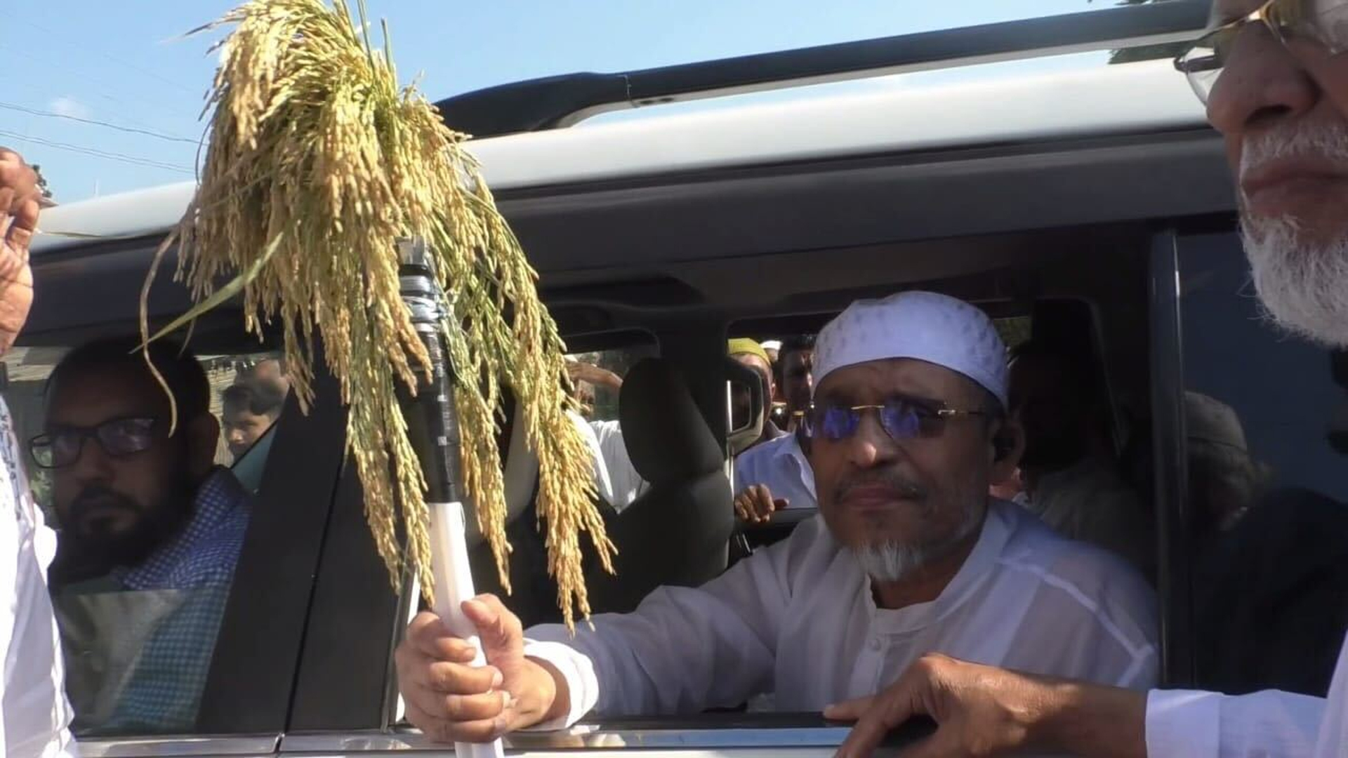 মনোনয়ন পাওয়ার পর প্রথম নেত্রকোনায় লুৎফুজ্জামান বাবর