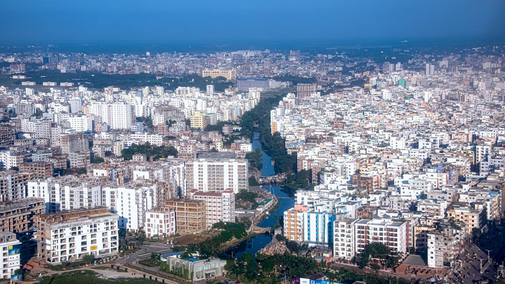 6 buildings flagged risky in Narayanganj after ea...