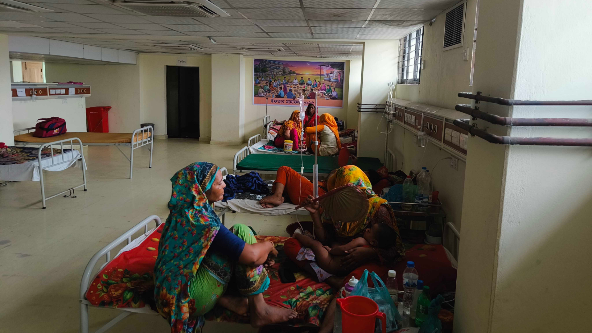 গোপালগঞ্জে বাড়ছে হাম, লোডশেডিংয়ে চিকিৎসা ব্যাঘাতের অভিযোগ