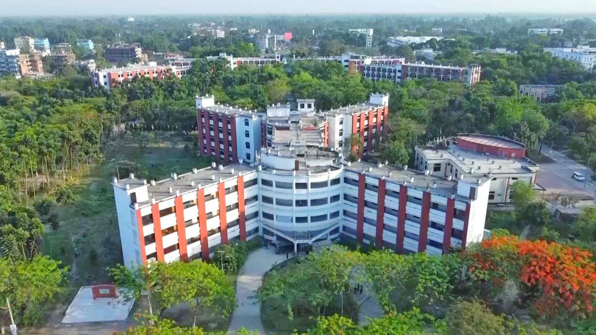 ব্রাকসু নির্বাচন: সকালে মনোনয়ন সংগ্রহ, বিকেলে স্থগিতের ঘোষণা