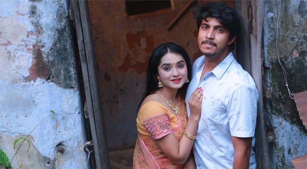 নাটকের একটি দৃশ্যে তৌসিফ-পায়েল। ছবি: সংগৃহীত
