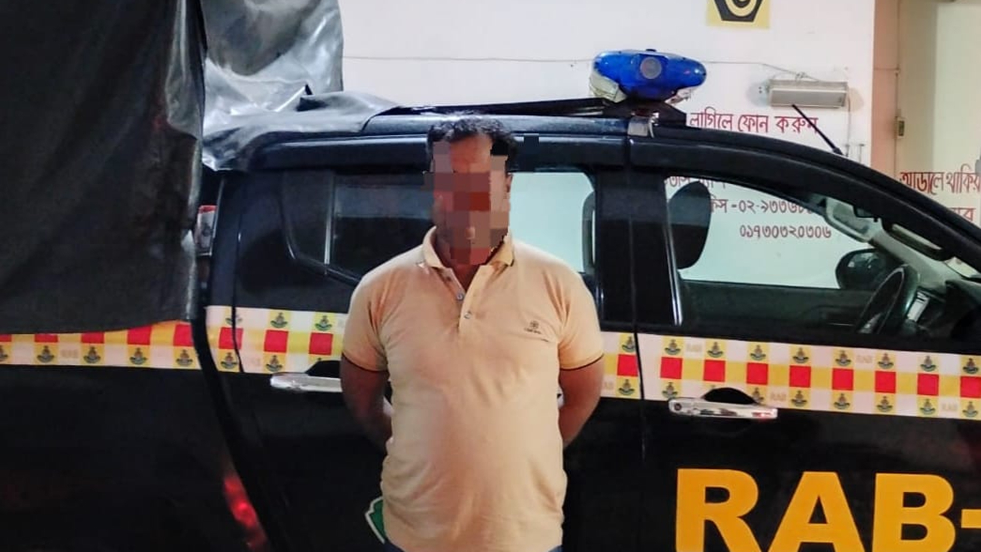 পদ্মায় নৌপুলিশের ওপর গুলিবর্ষণ: চরমপন্থি নেতা আলীম ঢাকায় গ্রেফতার