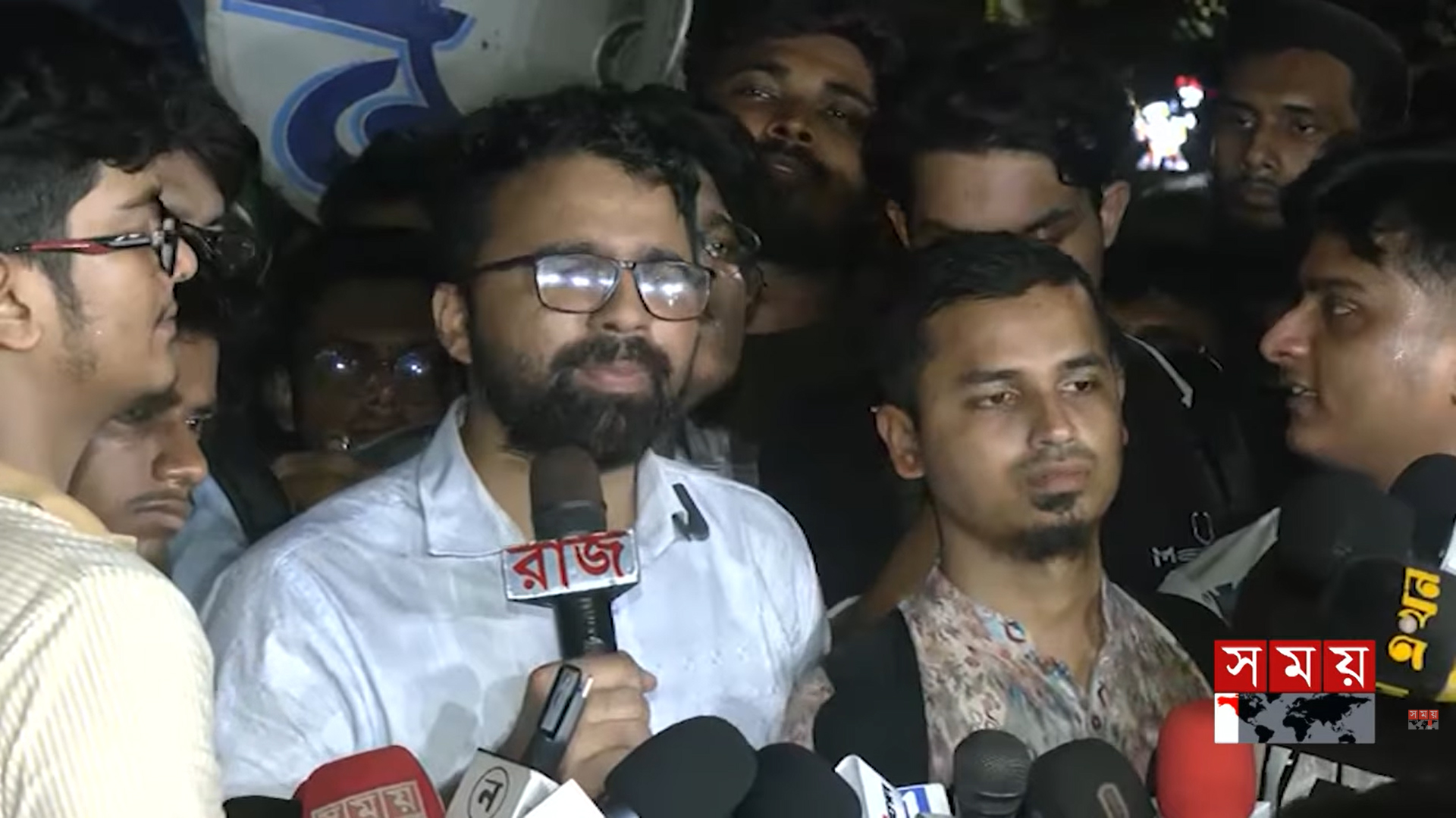 বুয়েট শিক্ষার্থীদের ‘লংমার্চ টু ঢাকা’ ঘোষণা