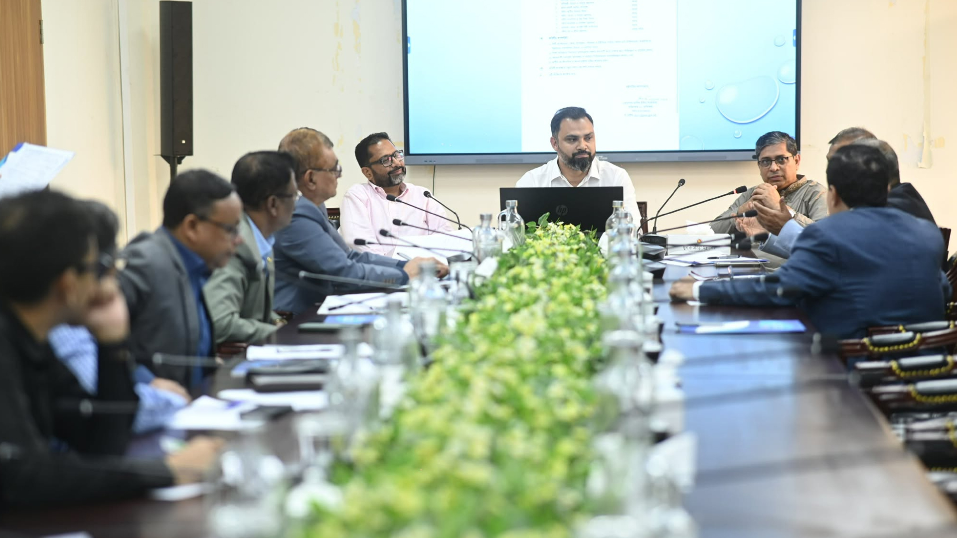 ঢাকার দুই সিটি করপোরেশনে বৃহৎ খেলার মাঠ এবং প্রতি ওয়ার্ডে ফুটসাল মাঠ তৈরির পরিকল্পনা