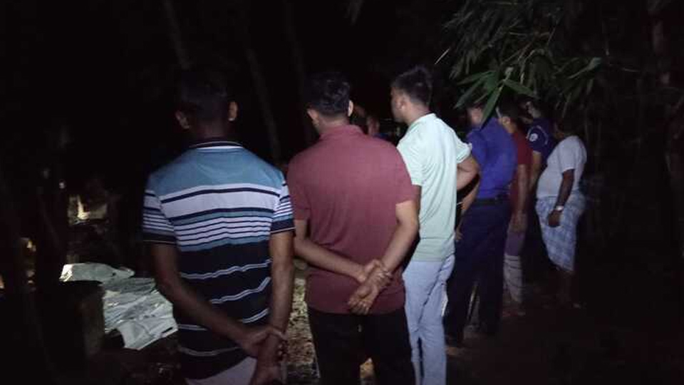 ইউপি সদস্য ও তার ভাবিকে কুপিয়ে হত্যা, পুলিশের ধারণা পরকীয়ার জের
