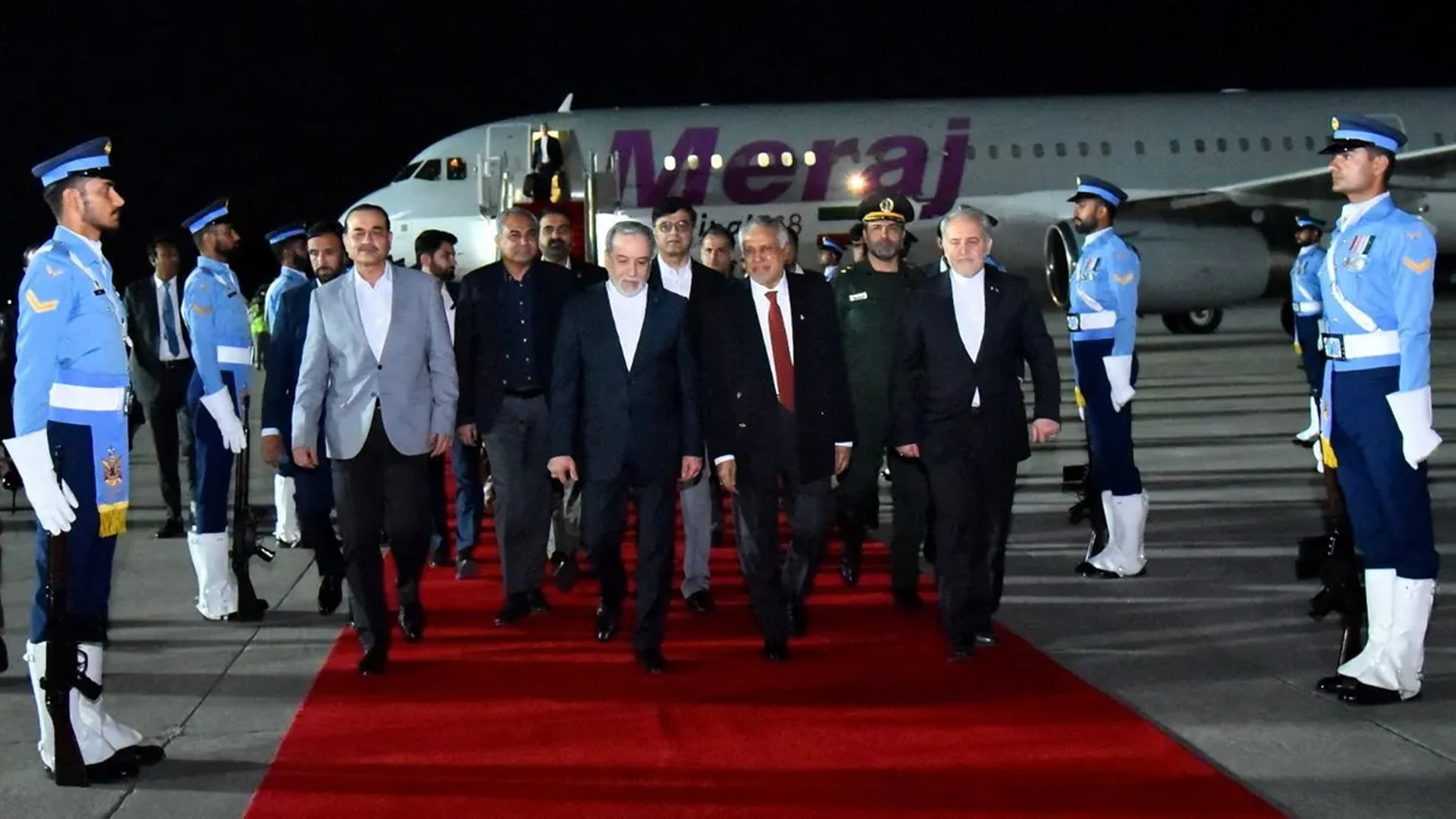 যুক্তরাষ্ট্রের সঙ্গে পরোক্ষ আলোচনায় বসছে ইরান