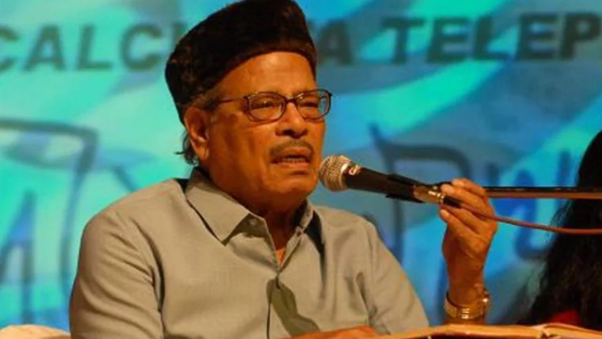 মহাকালের স্রোতে আজও অমলিন মান্না দে