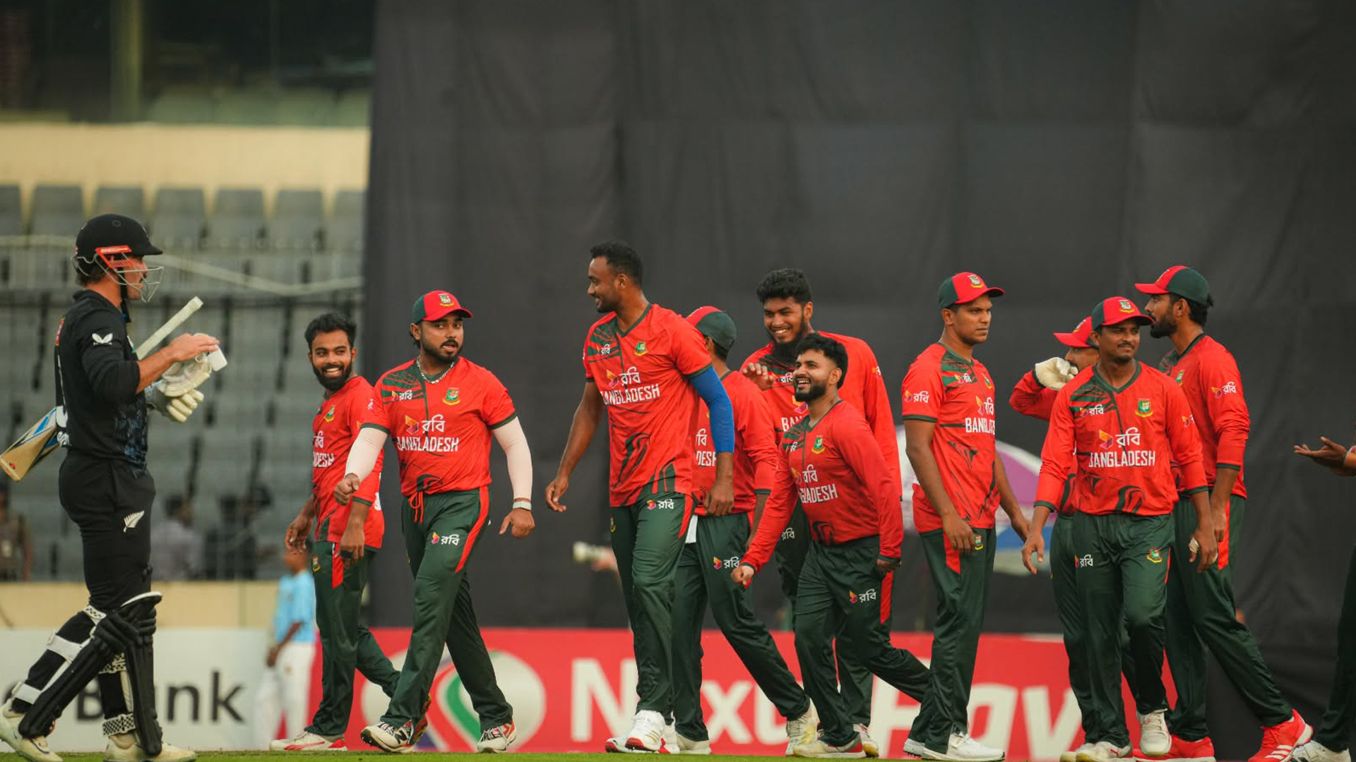 শরিফুল চাপ তৈরি করলেও হেসেখেলে জিতল নিউজিল্যান্ড