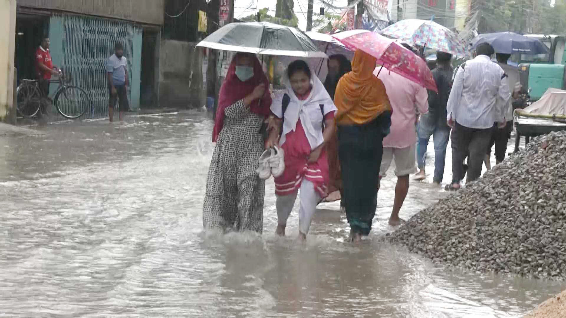 বরিশালে ২৪ ঘণ্টায় ৭১.৮ মিলিমিটার বৃষ্টি