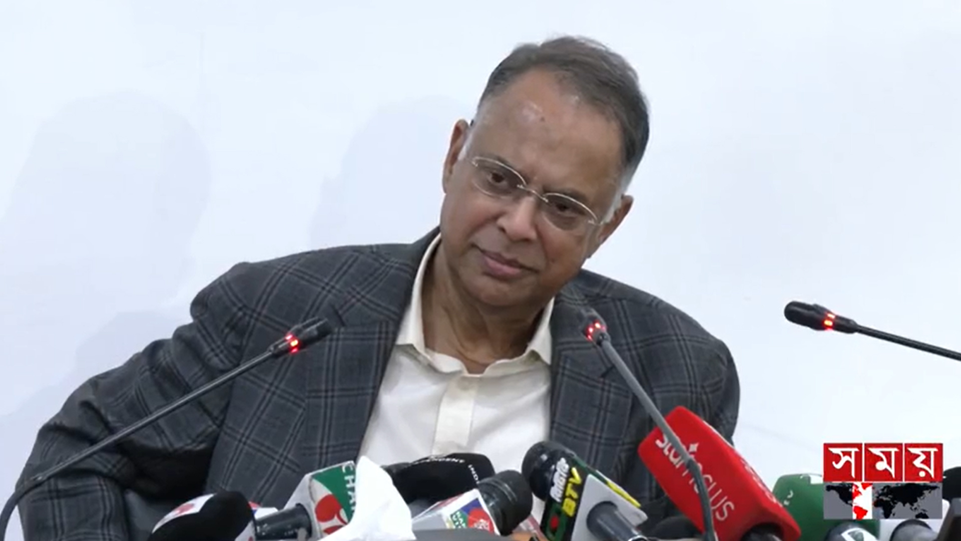 কালোবাজারিরা মজুত করে তেলের সংকট সৃষ্টির চেষ্টা করছে: জ্বালানি মন্ত্রী