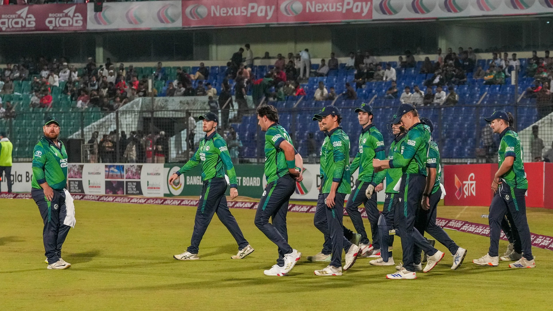 স্টার্লিংয়ের নেতৃত্বে আয়ারল্যান্ডের টি-টোয়েন্টি বিশ্বকাপ দল, ফিরলেন রস অ্যাডায়ার